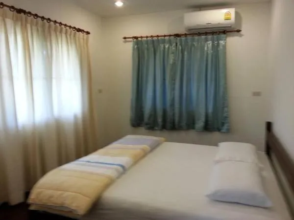 Bed in Water's House