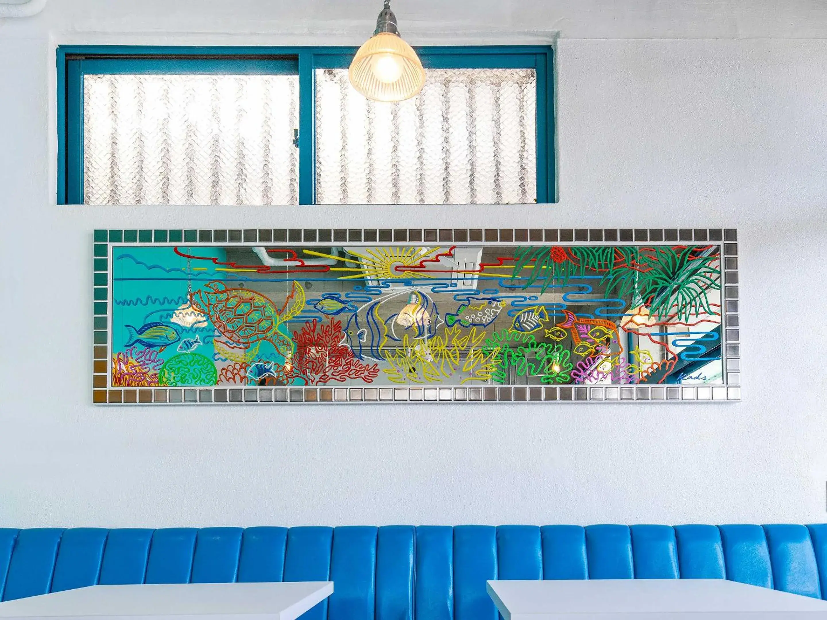 Lounge or bar in Seawall Hostel Lounge or bar in Seawall Hostel