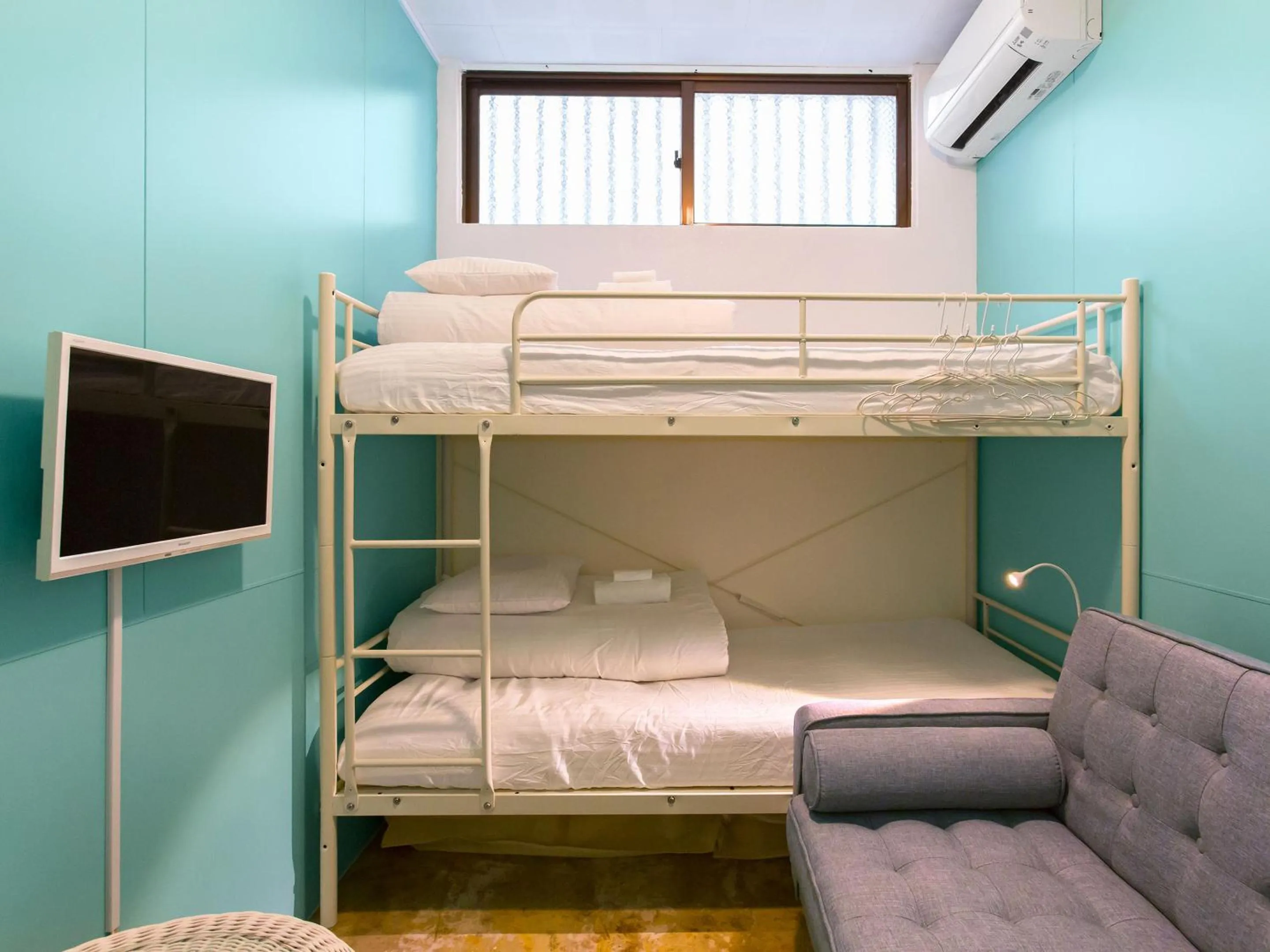 Photo of the whole room, Bed in Seawall Hostel