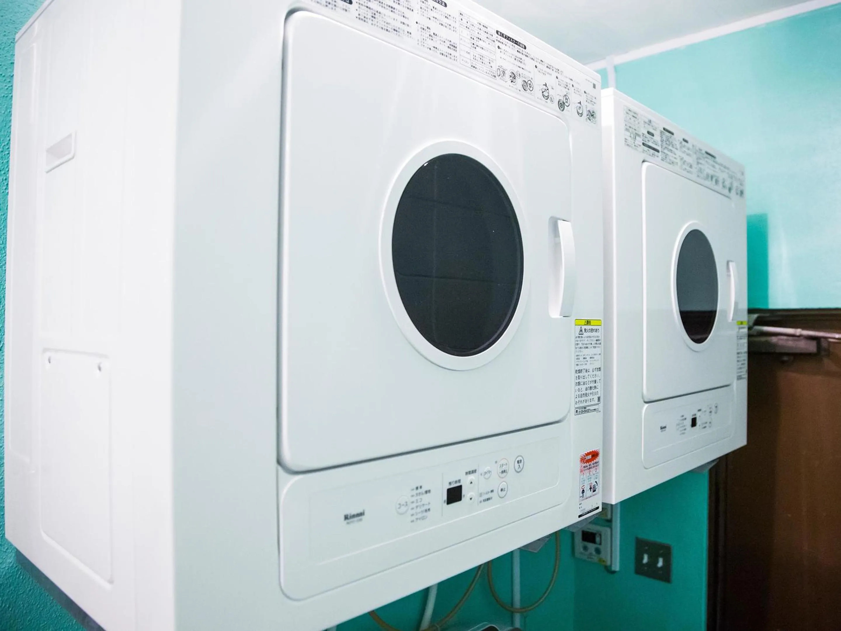 Area and facilities in Seawall Hostel