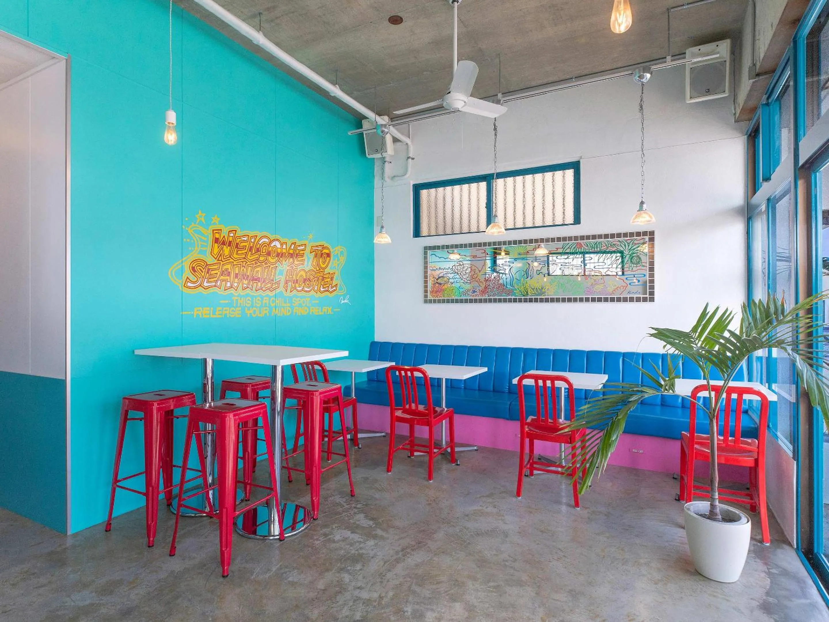 Lounge or bar in Seawall Hostel