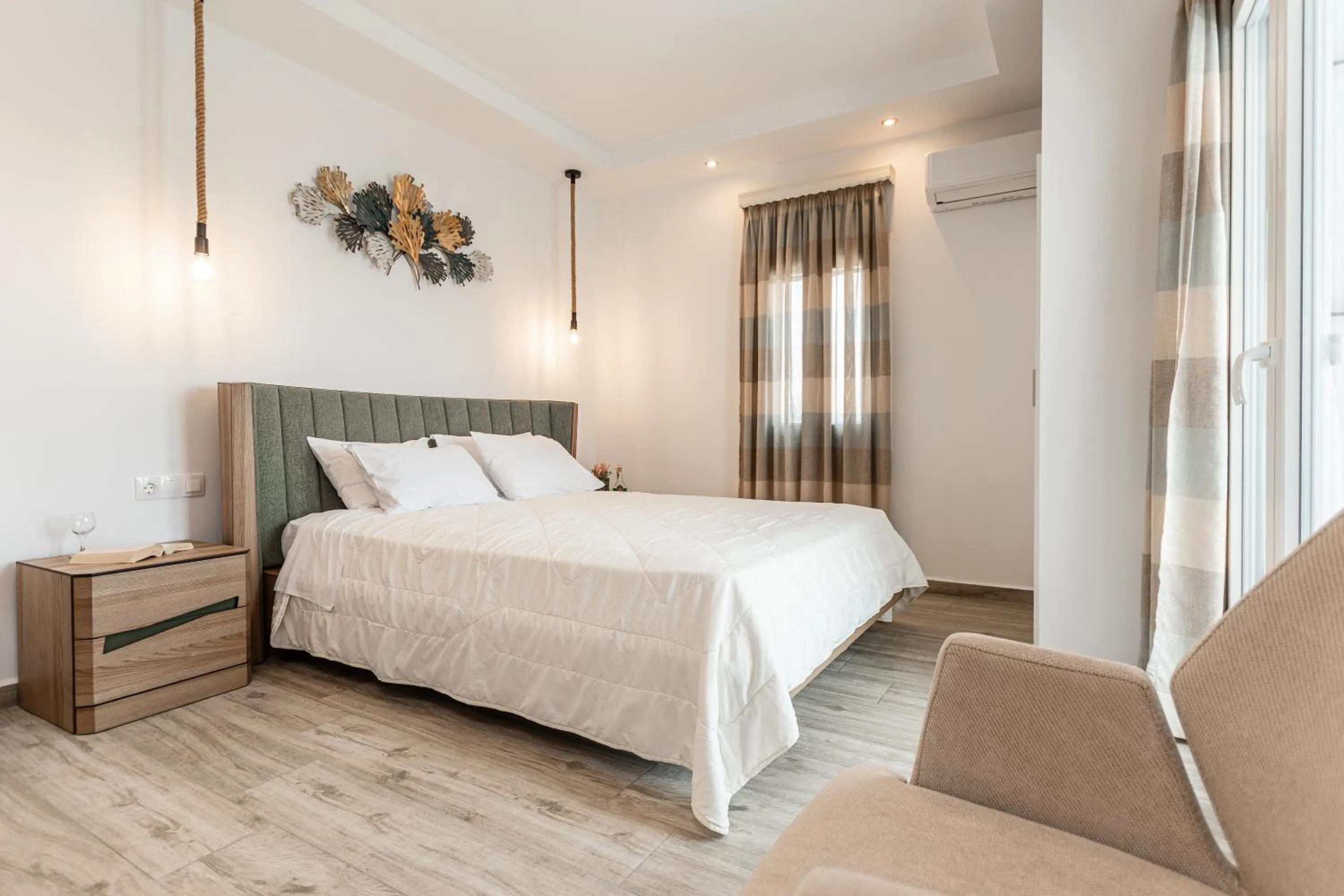 Bed in Sun Beach Hotel