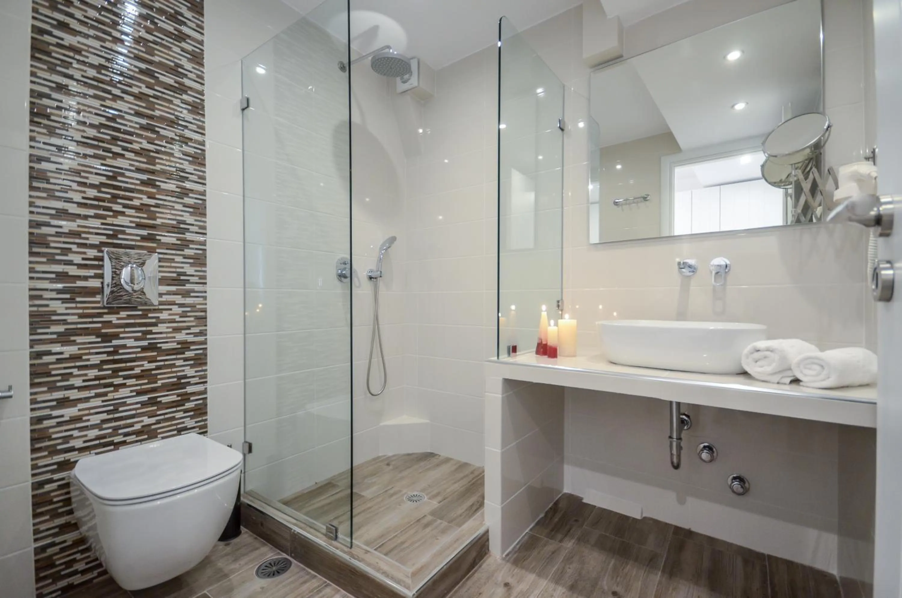 Shower in Sun Beach Hotel