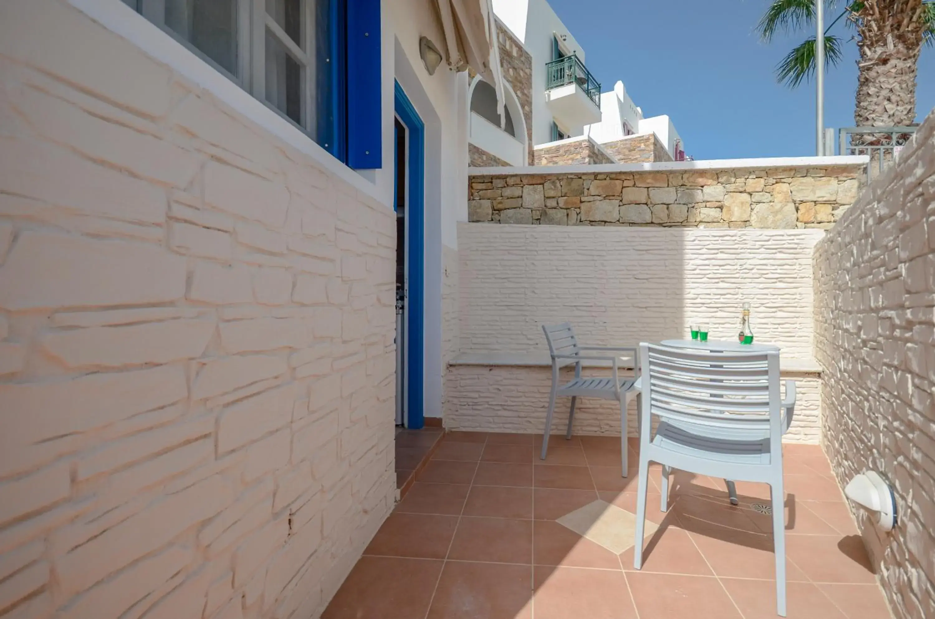 Semi-Basement Studio (3 adults) in Sun Beach Hotel Semi-Basement Studio (3 adults) in Sun Beach Hotel