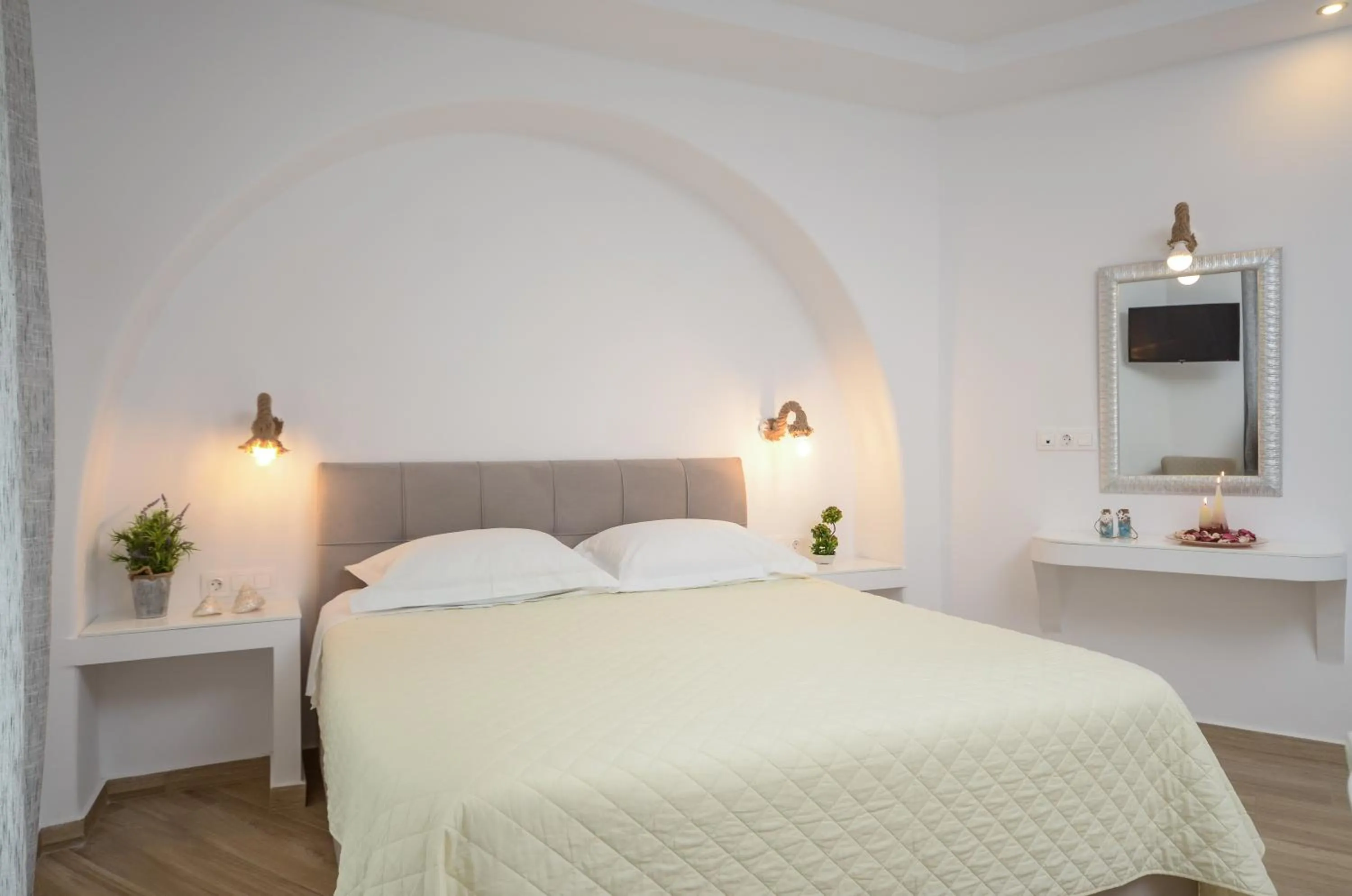 Bed in Sun Beach Hotel