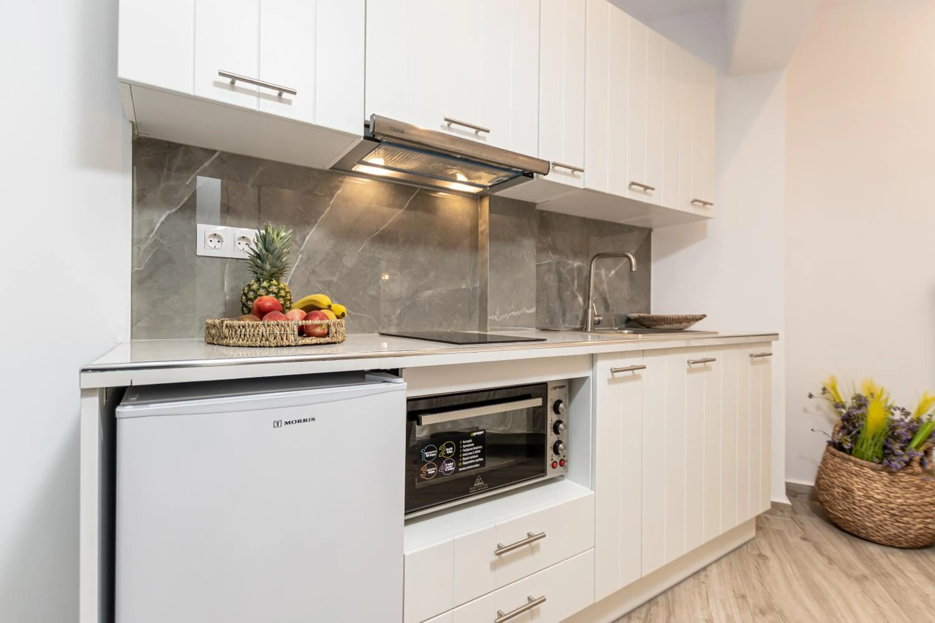 Kitchen or kitchenette in Sun Beach Hotel