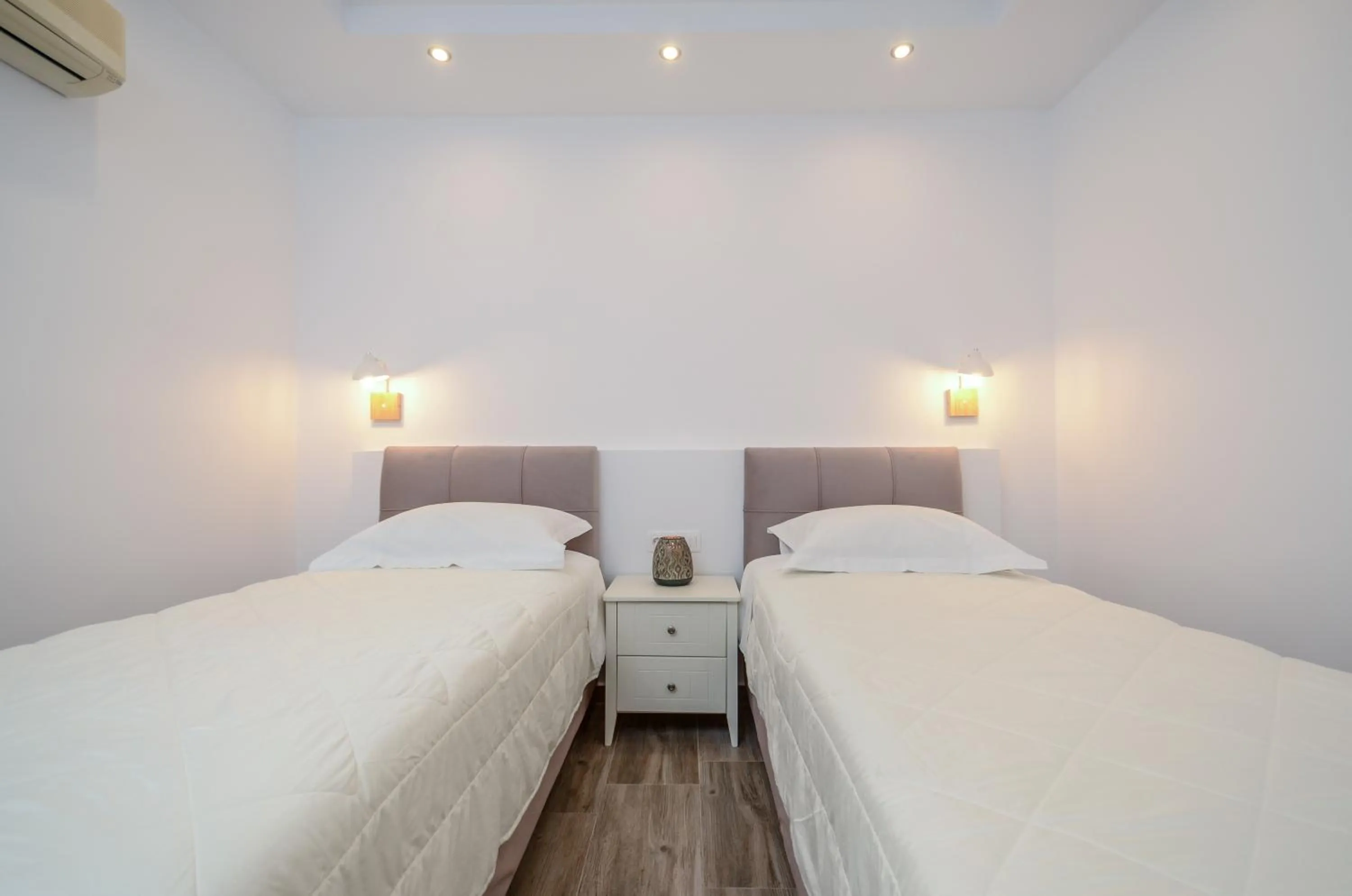 Bed in Sun Beach Hotel