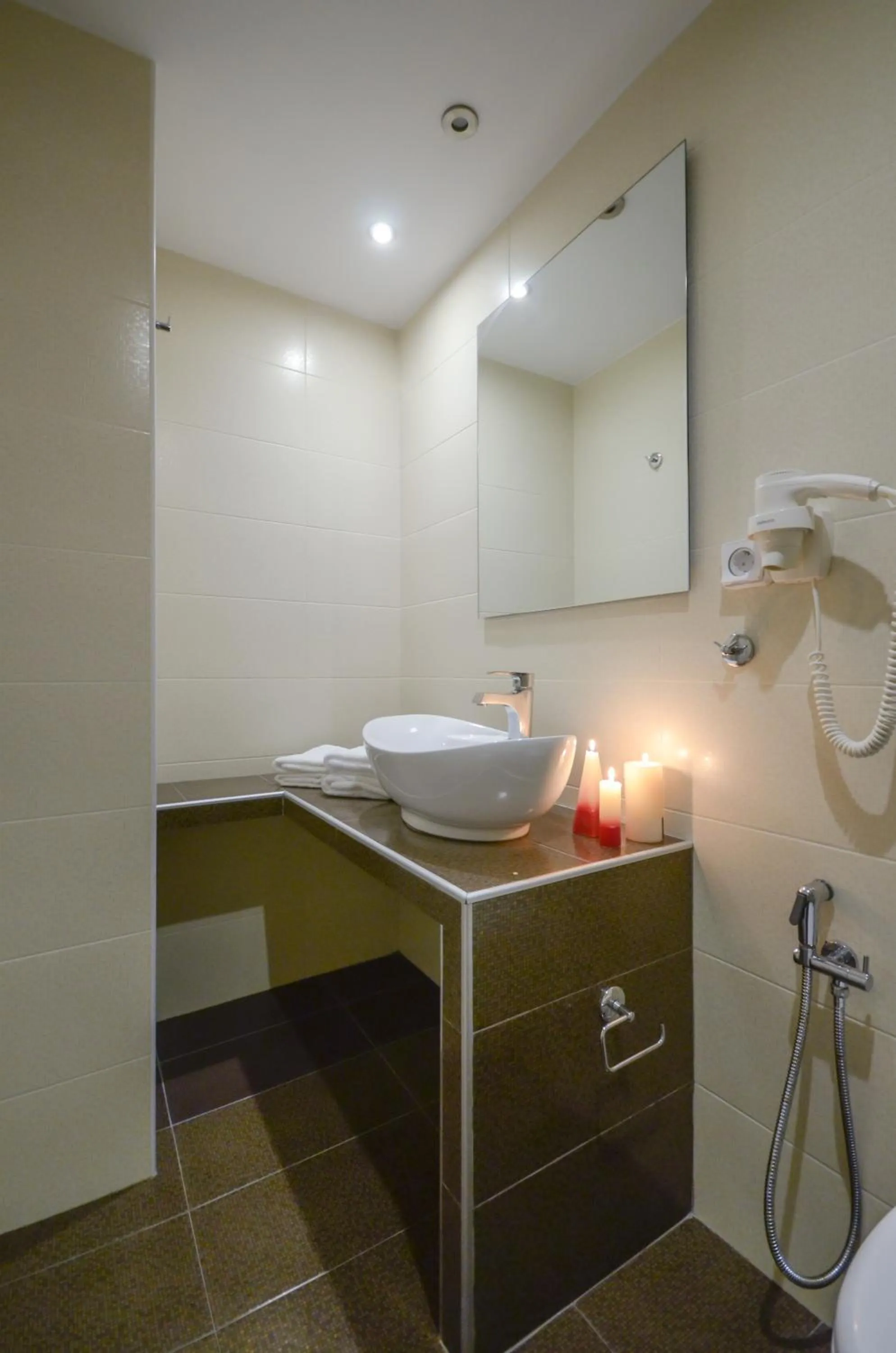 Shower in Sun Beach Hotel