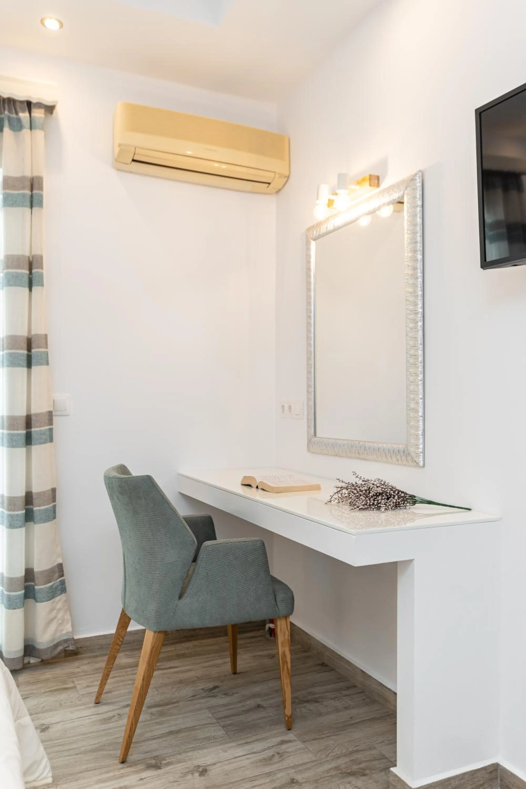 air conditioner in Sun Beach Hotel