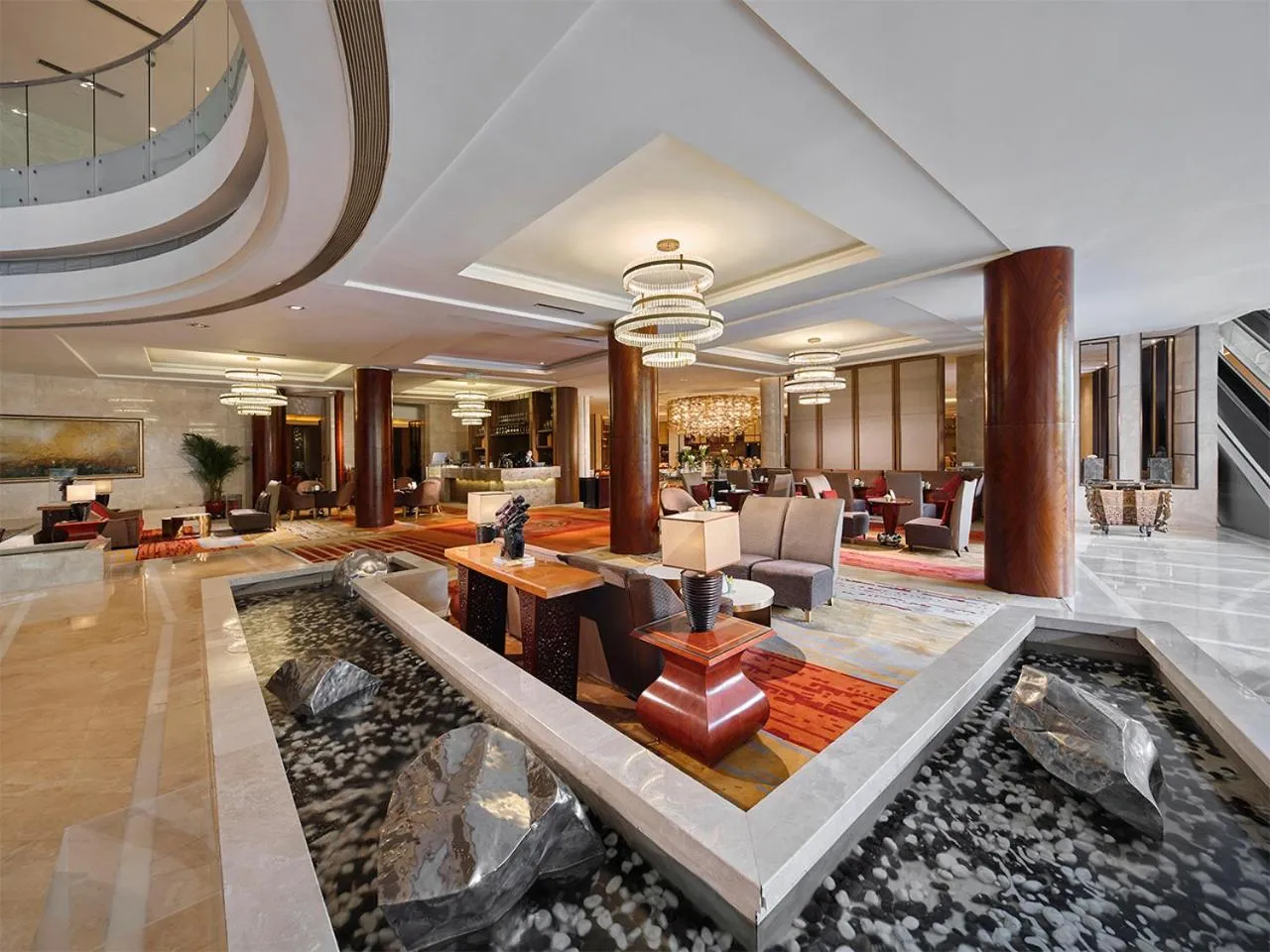 Lounge or bar in Gehua New Century Hotel Beijing