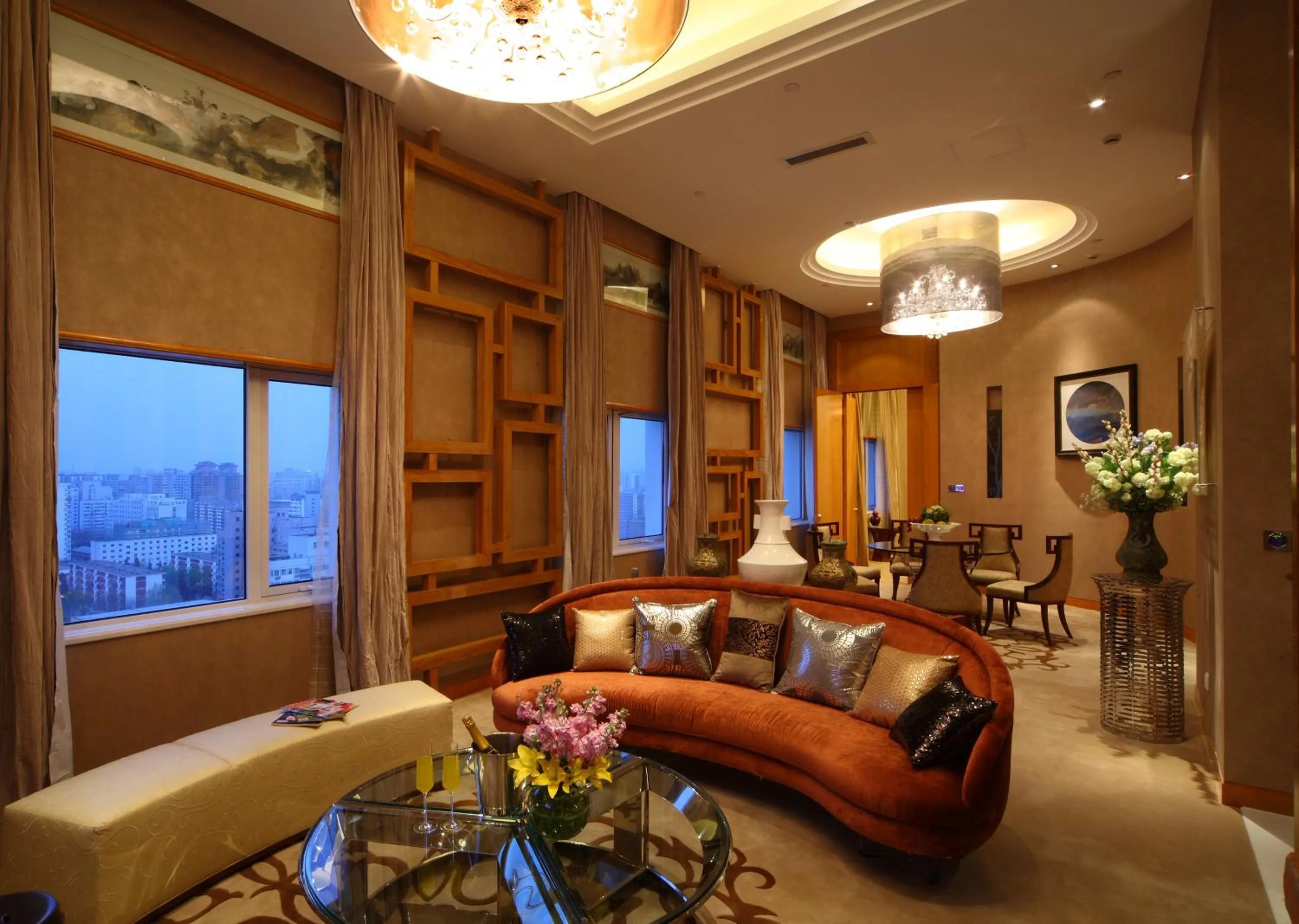 Living room in Gehua New Century Hotel Beijing