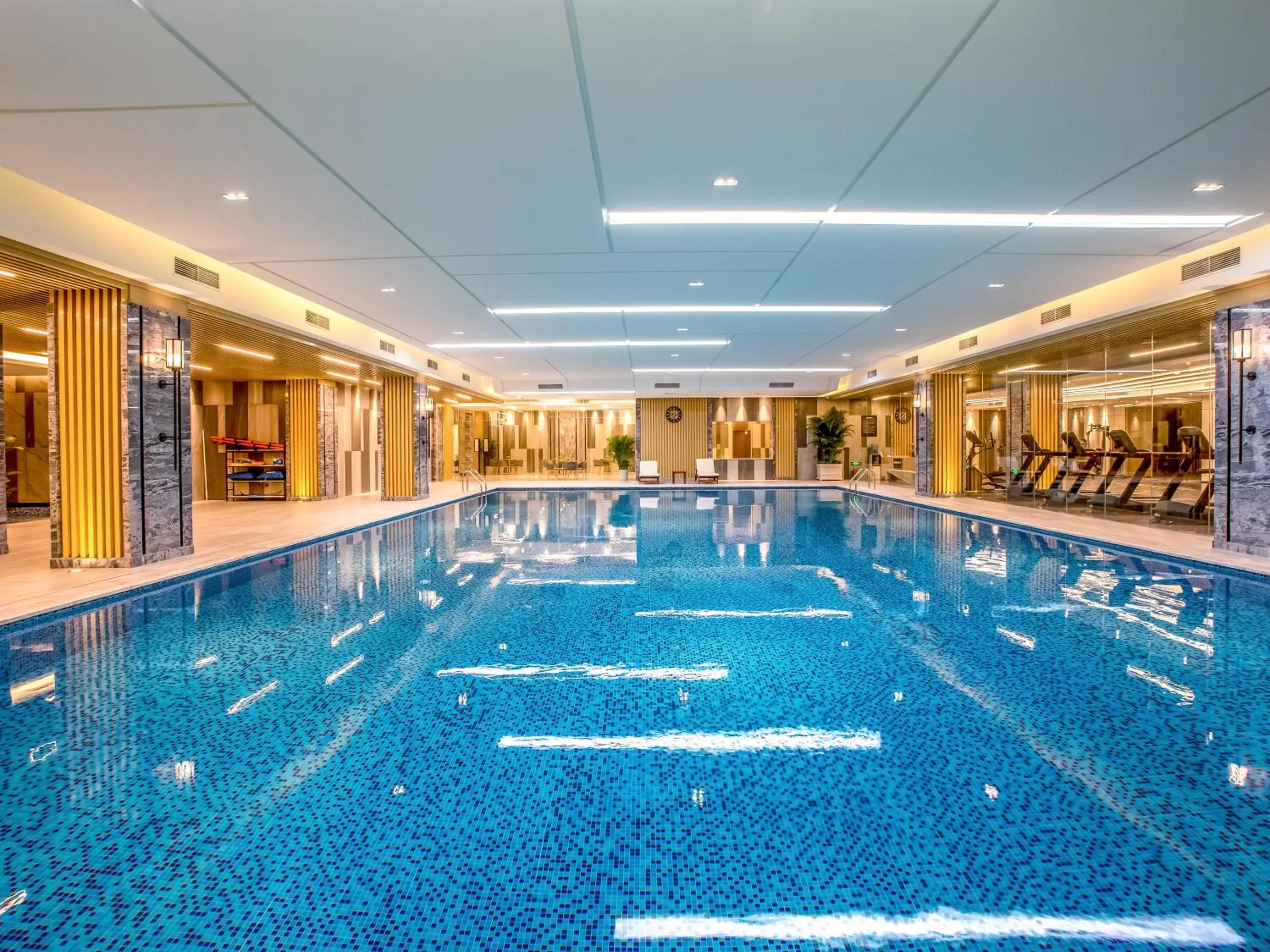 Swimming pool in Gehua New Century Hotel Beijing