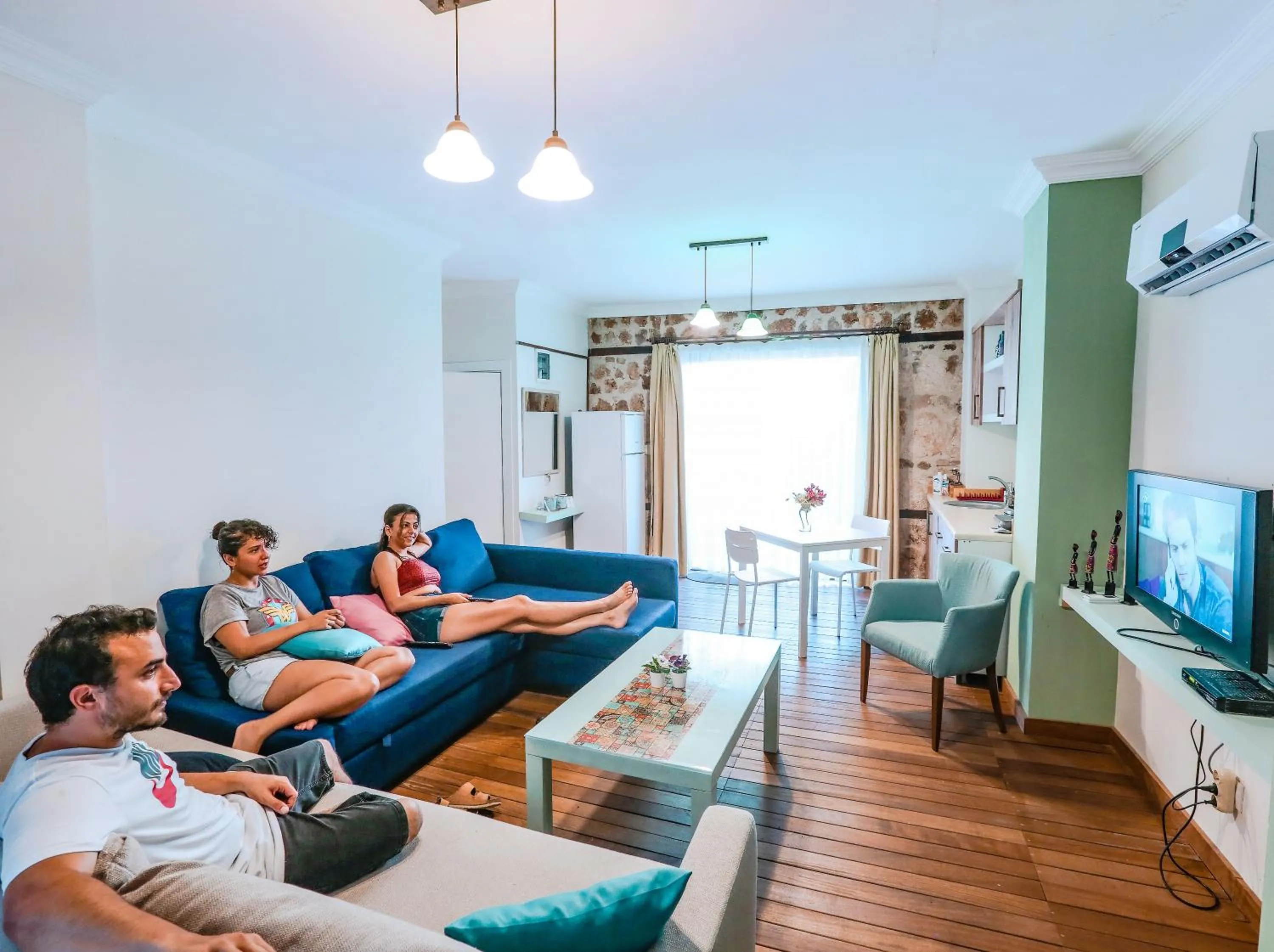 Photo of the whole room in The Suite Apart Hotel