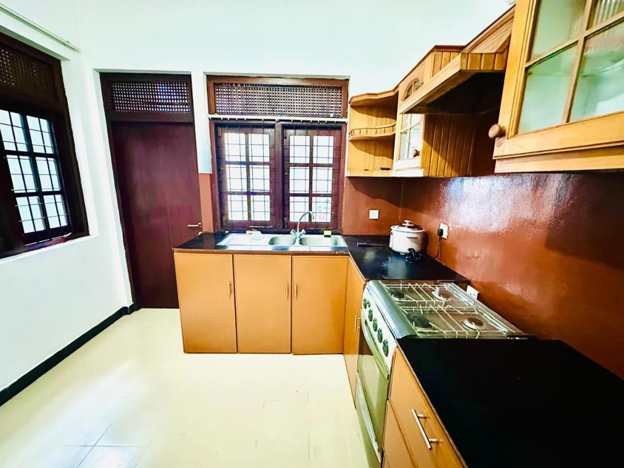 Kitchen or kitchenette in Himo Guest Inn