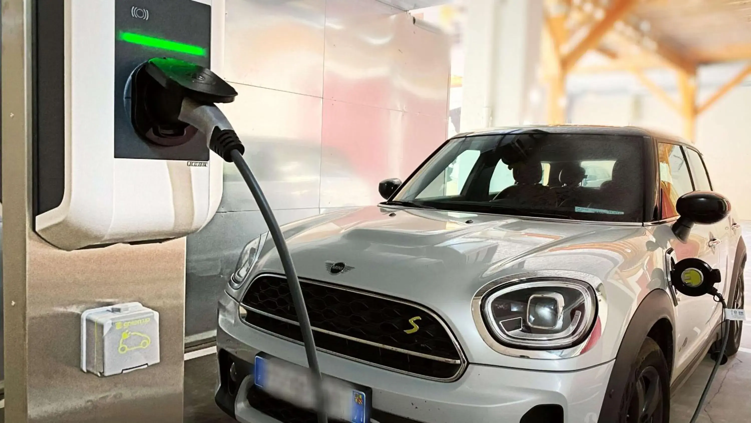 Property building in Best Western Plus d'Europe et d'Angleterre Property building in Best Western Plus d'Europe et d'Angleterre