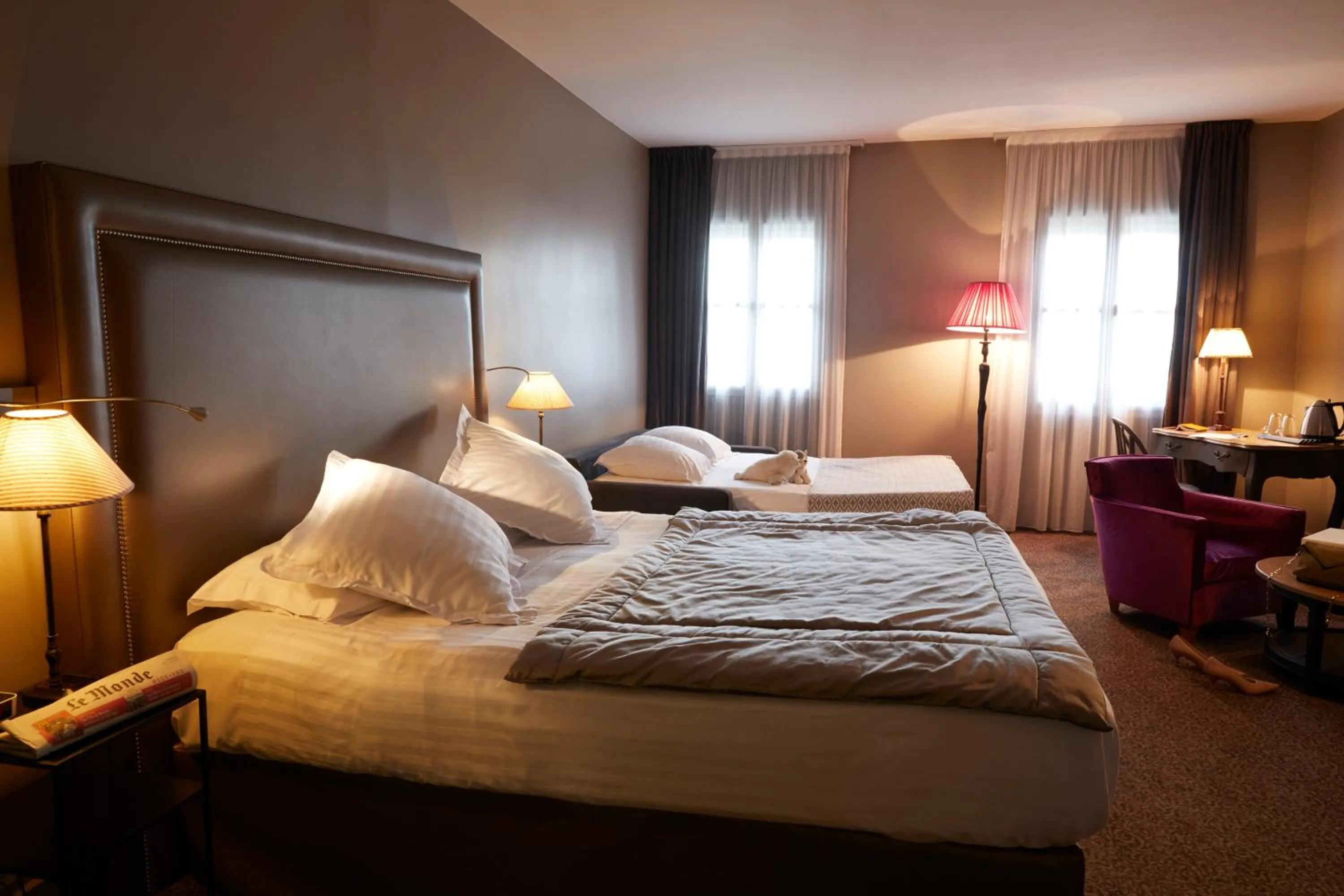 Bedroom, Bed in Best Western Plus d'Europe et d'Angleterre