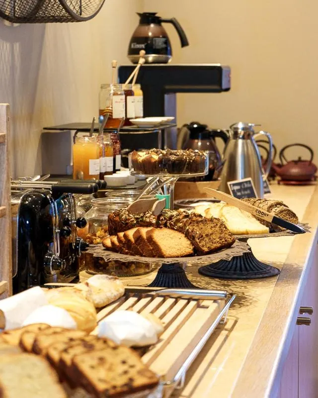Coffee/tea facilities in Best Western Plus d'Europe et d'Angleterre