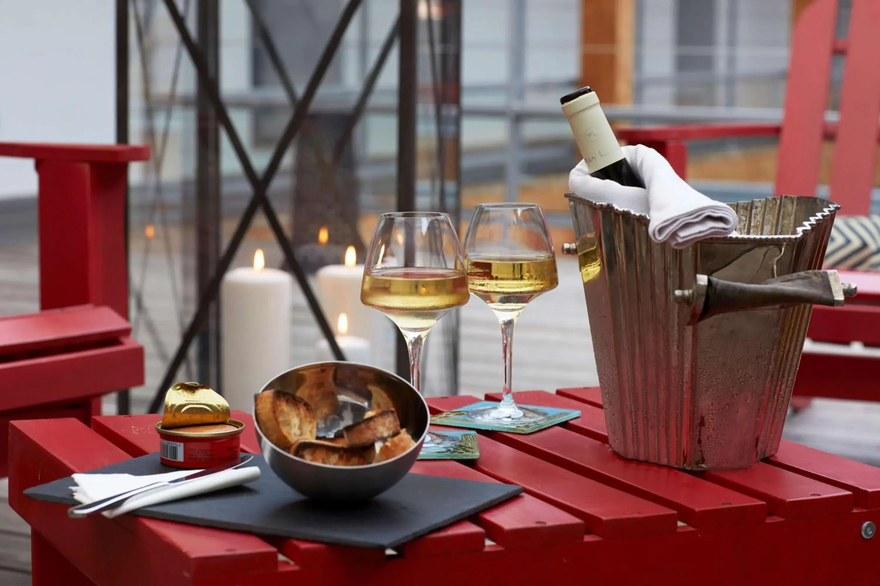 Property building in Best Western Plus d'Europe et d'Angleterre Property building in Best Western Plus d'Europe et d'Angleterre