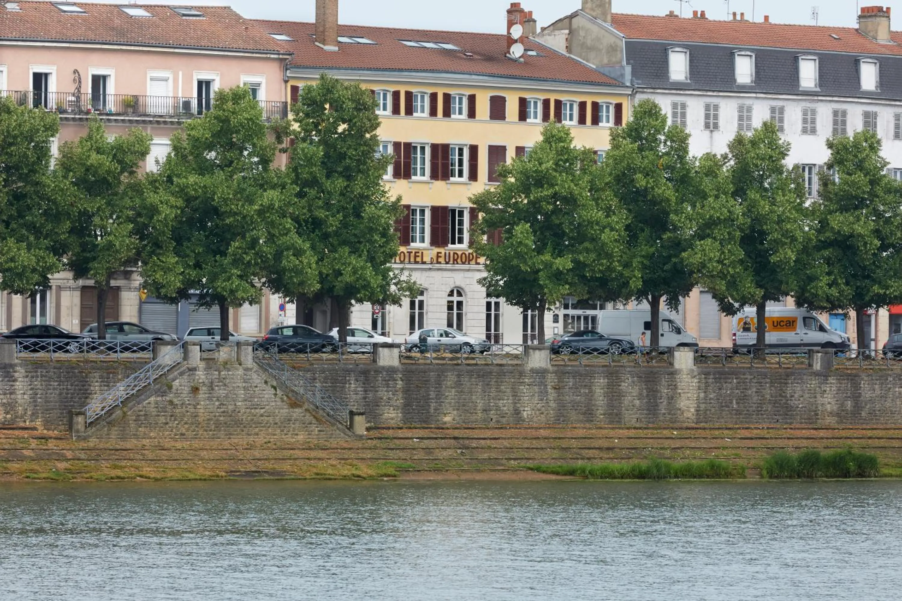 Summer in Best Western Plus d'Europe et d'Angleterre