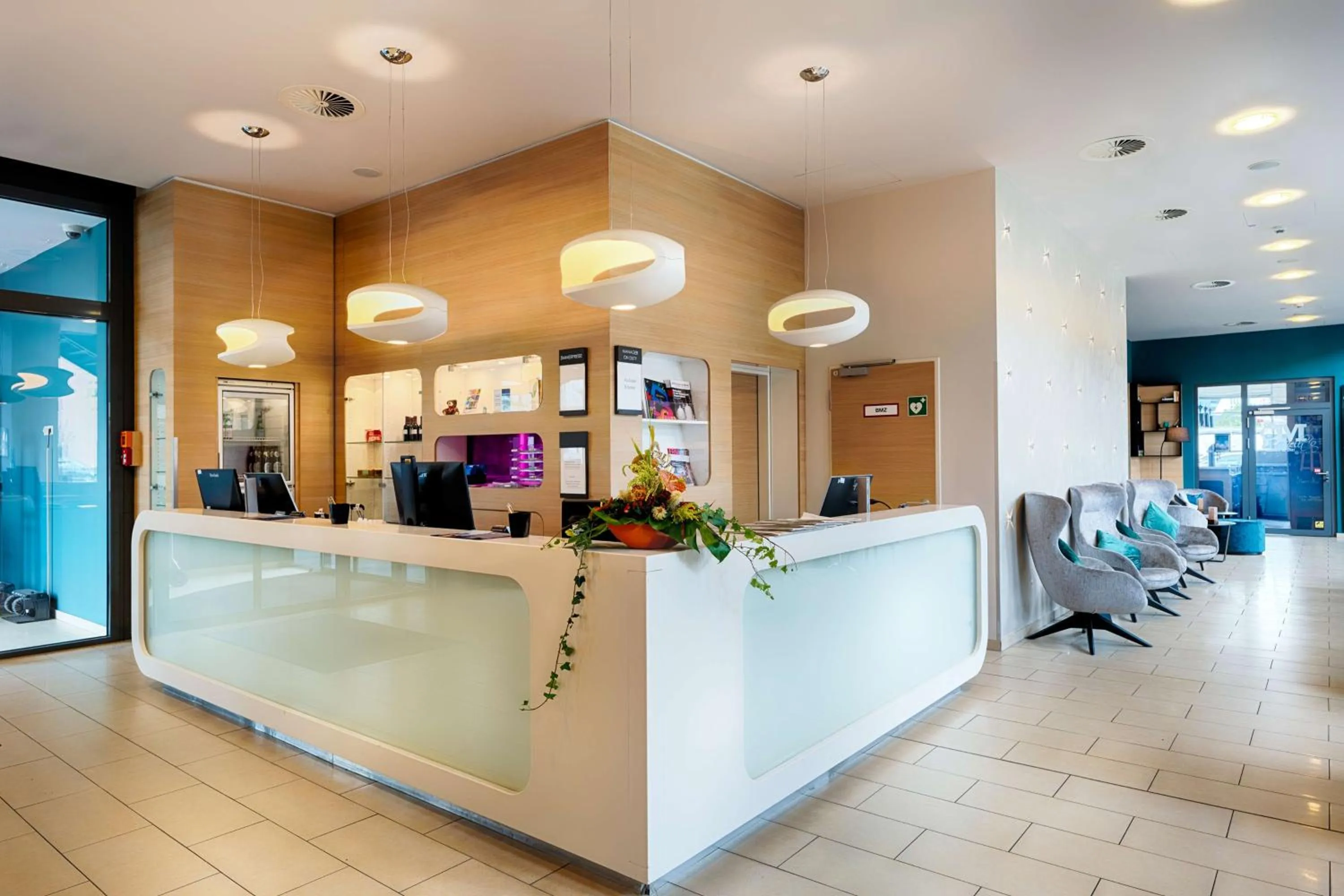 Lobby or reception in Best Western Plus Welcome Hotel Frankfurt