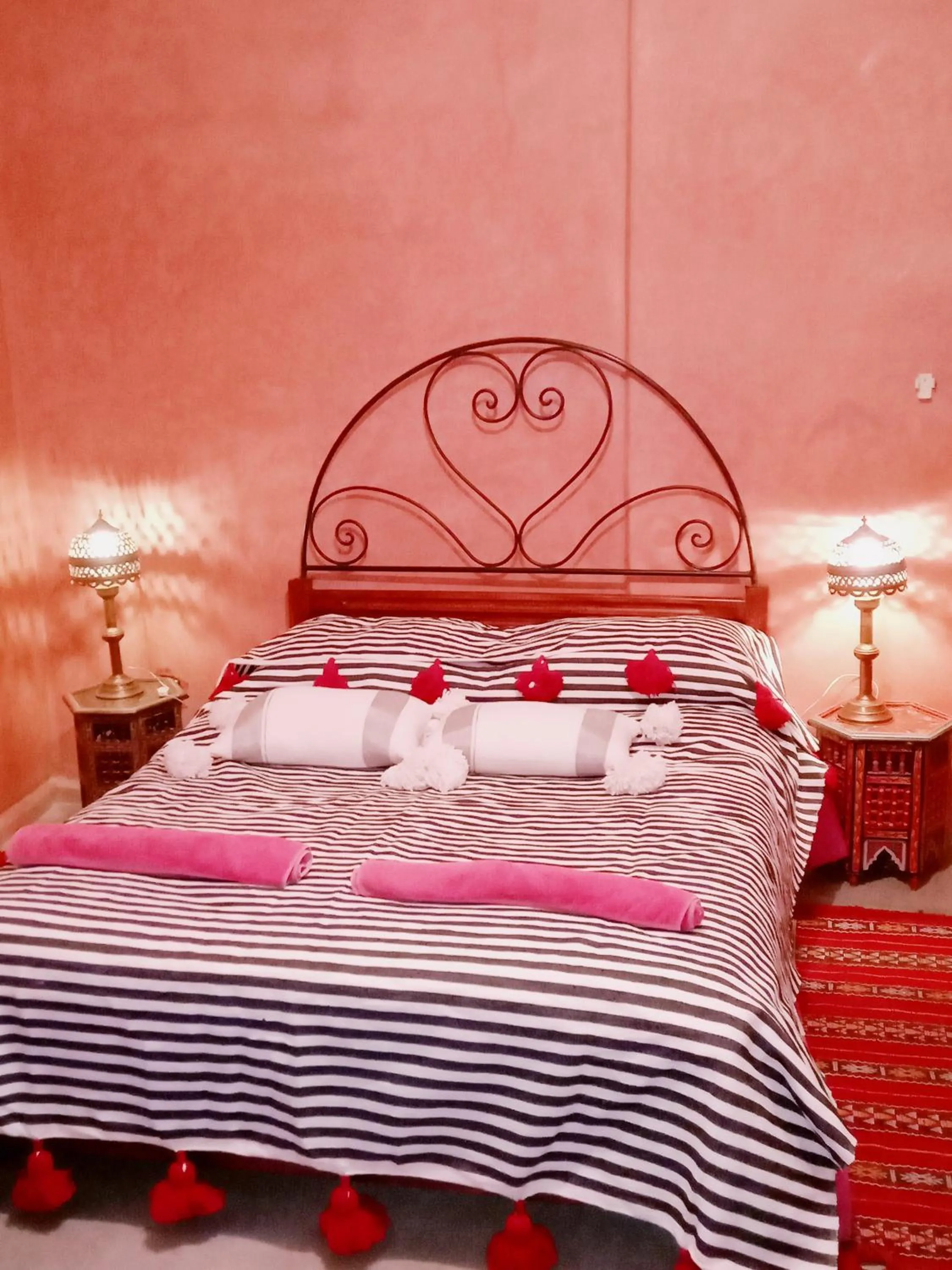 Bed in Riad Essaoussan