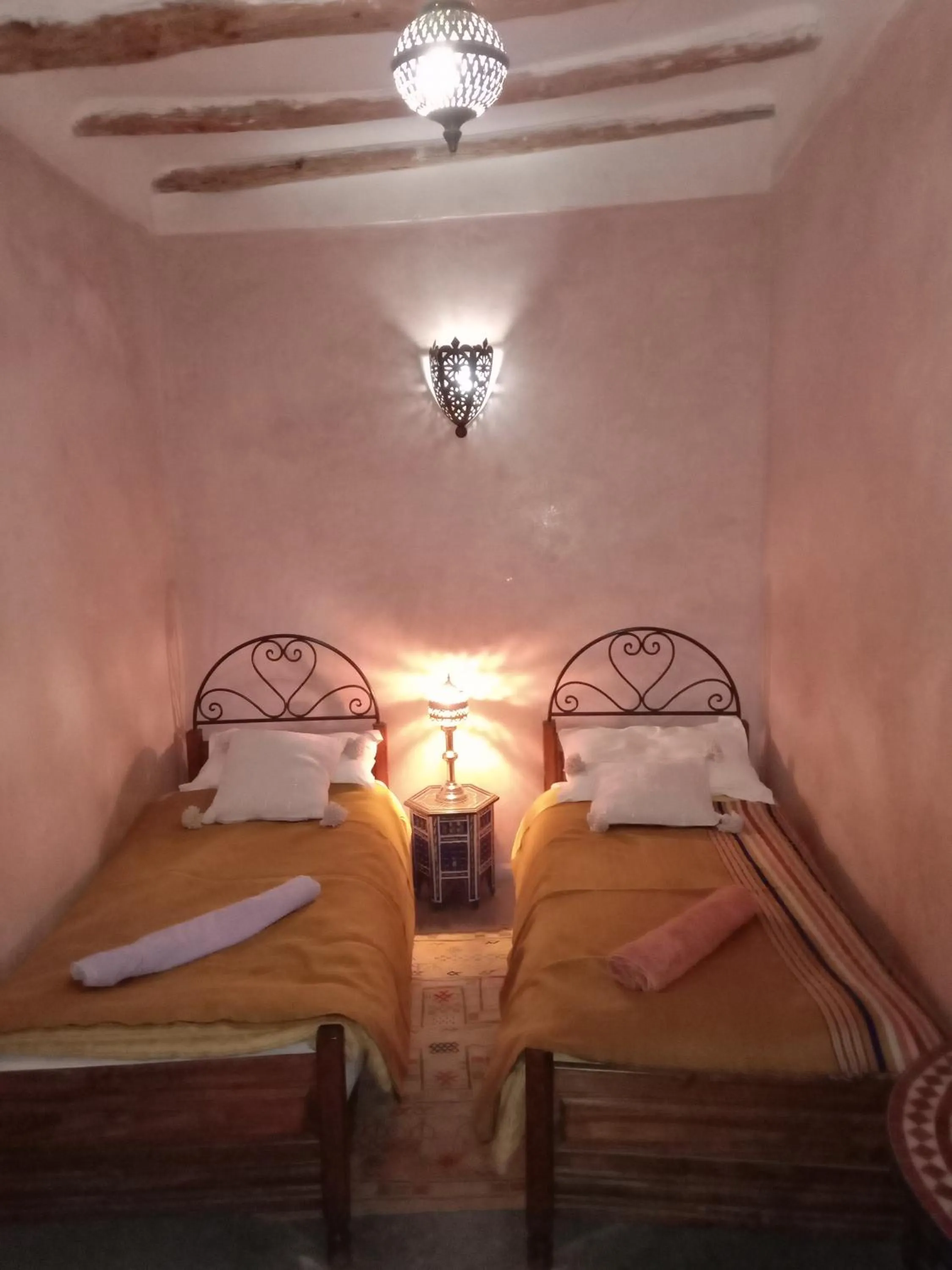 Bed in Riad Essaoussan