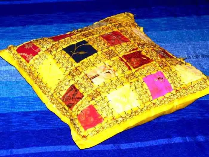 Bed in Riad Essaoussan