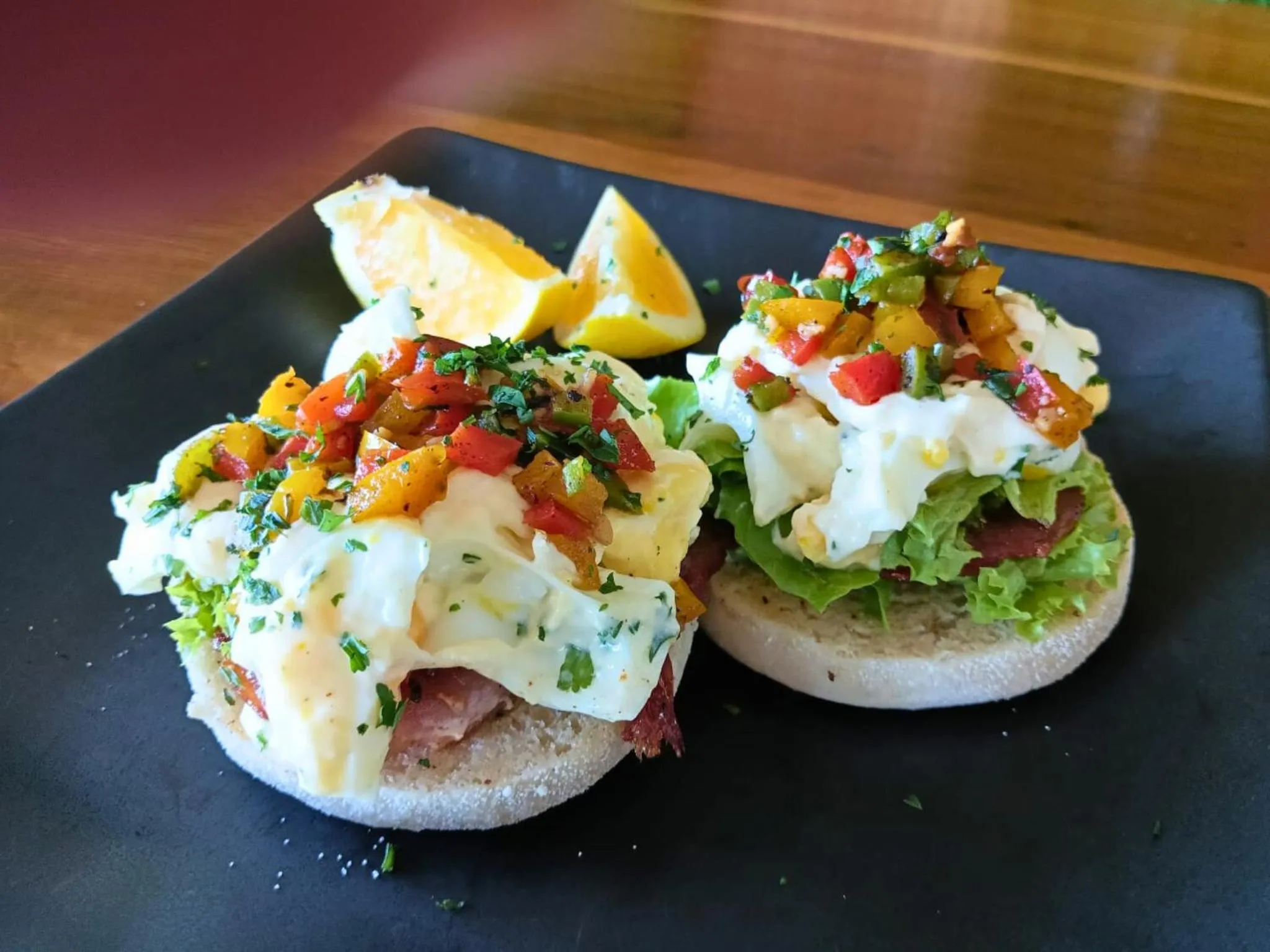 Restaurant/places to eat in 305 Guest House