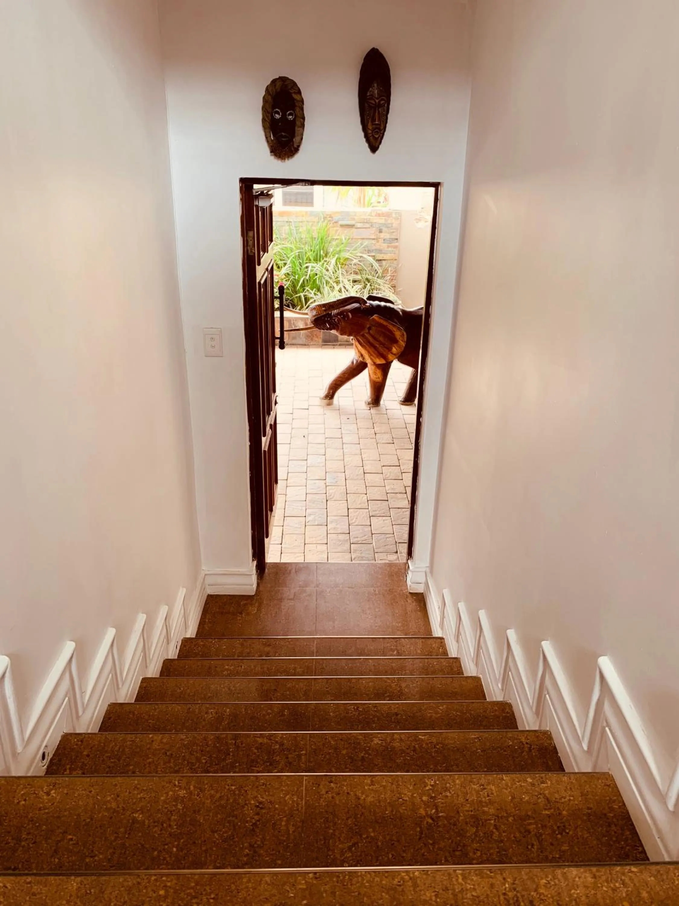 Facade/entrance in 305 Guest House