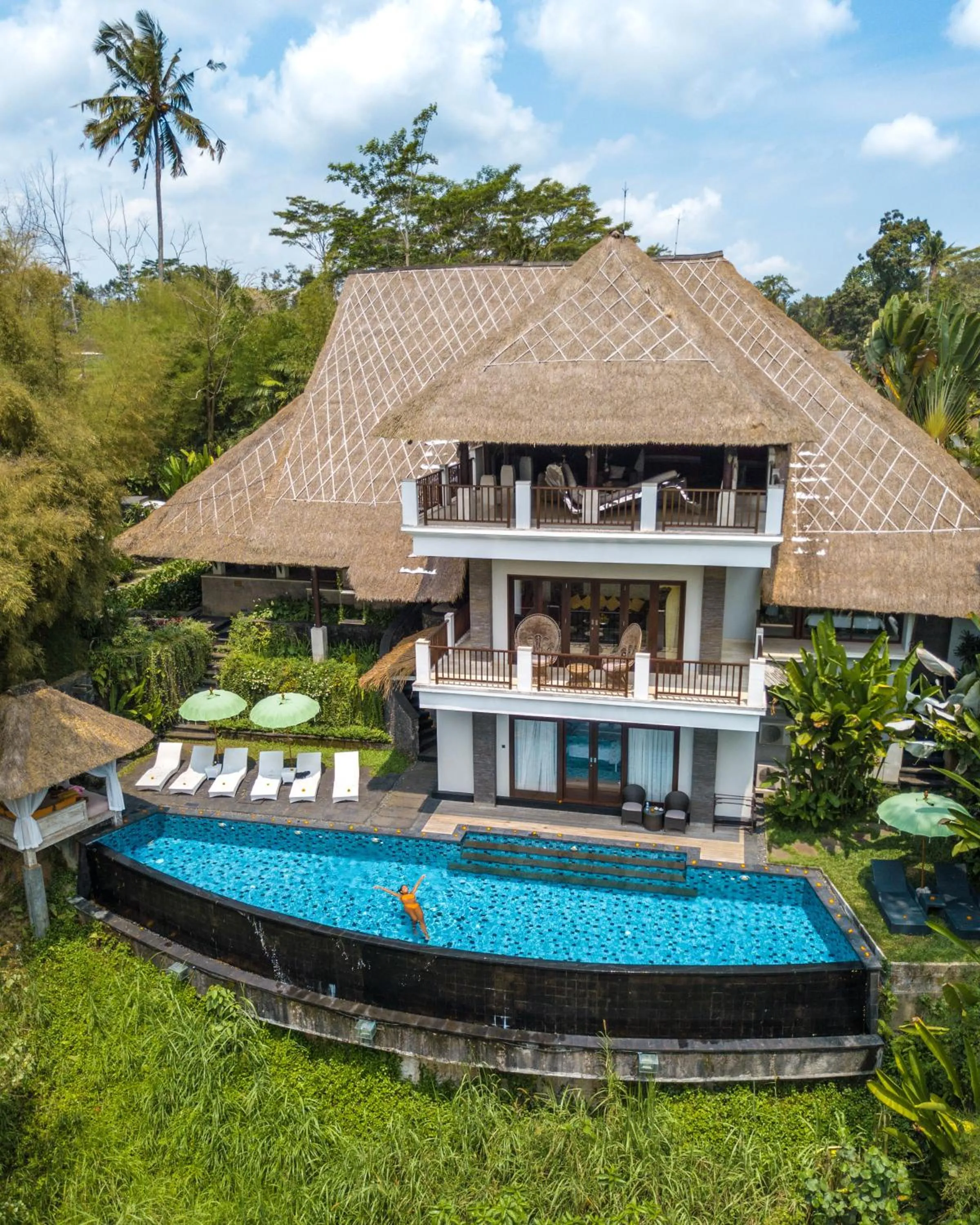 Property building in The Manipura Luxury Estate and Spa Up to 18 person, fully serviced