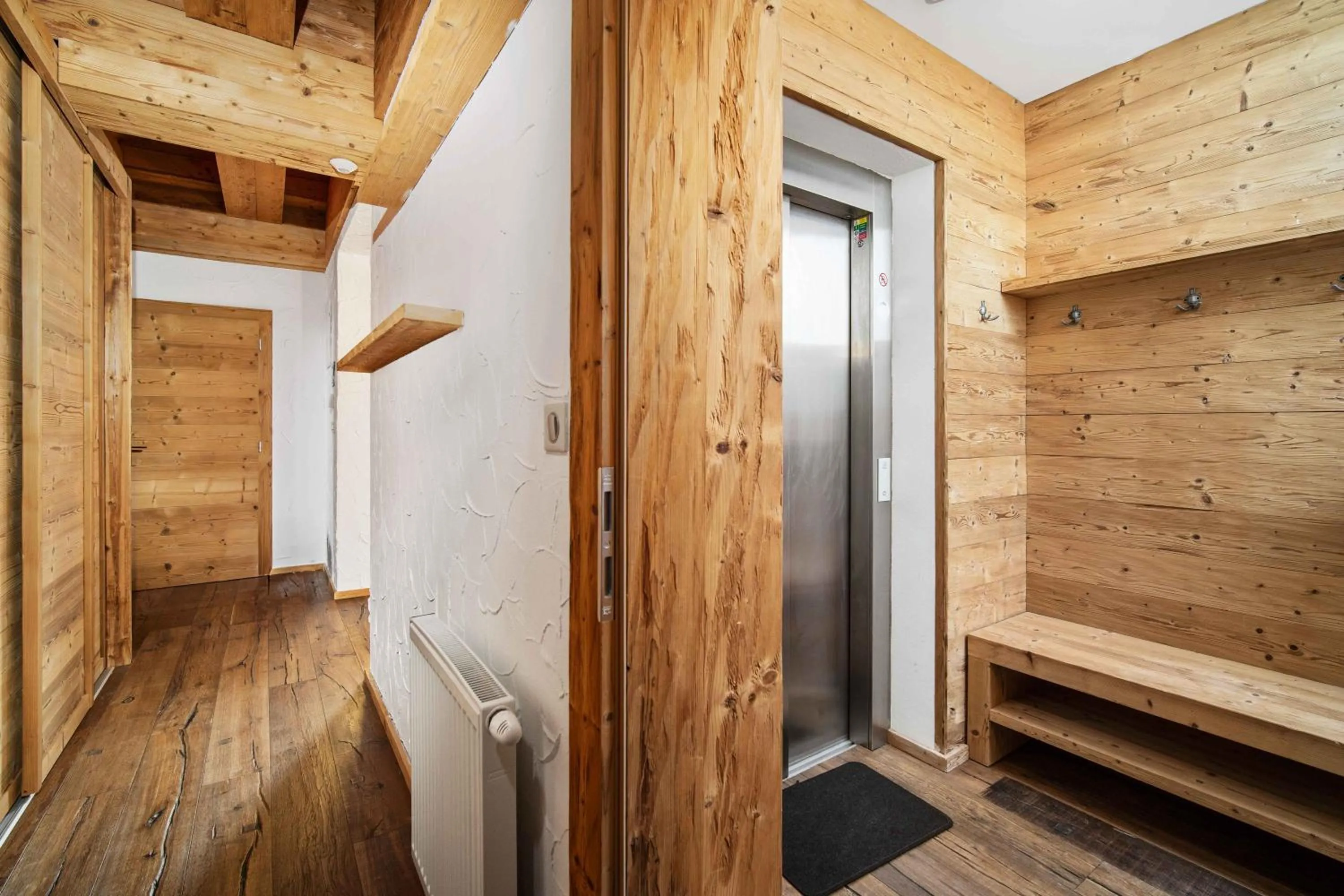 elevator in Kukučka Lomnica - Tatranská Lomnica