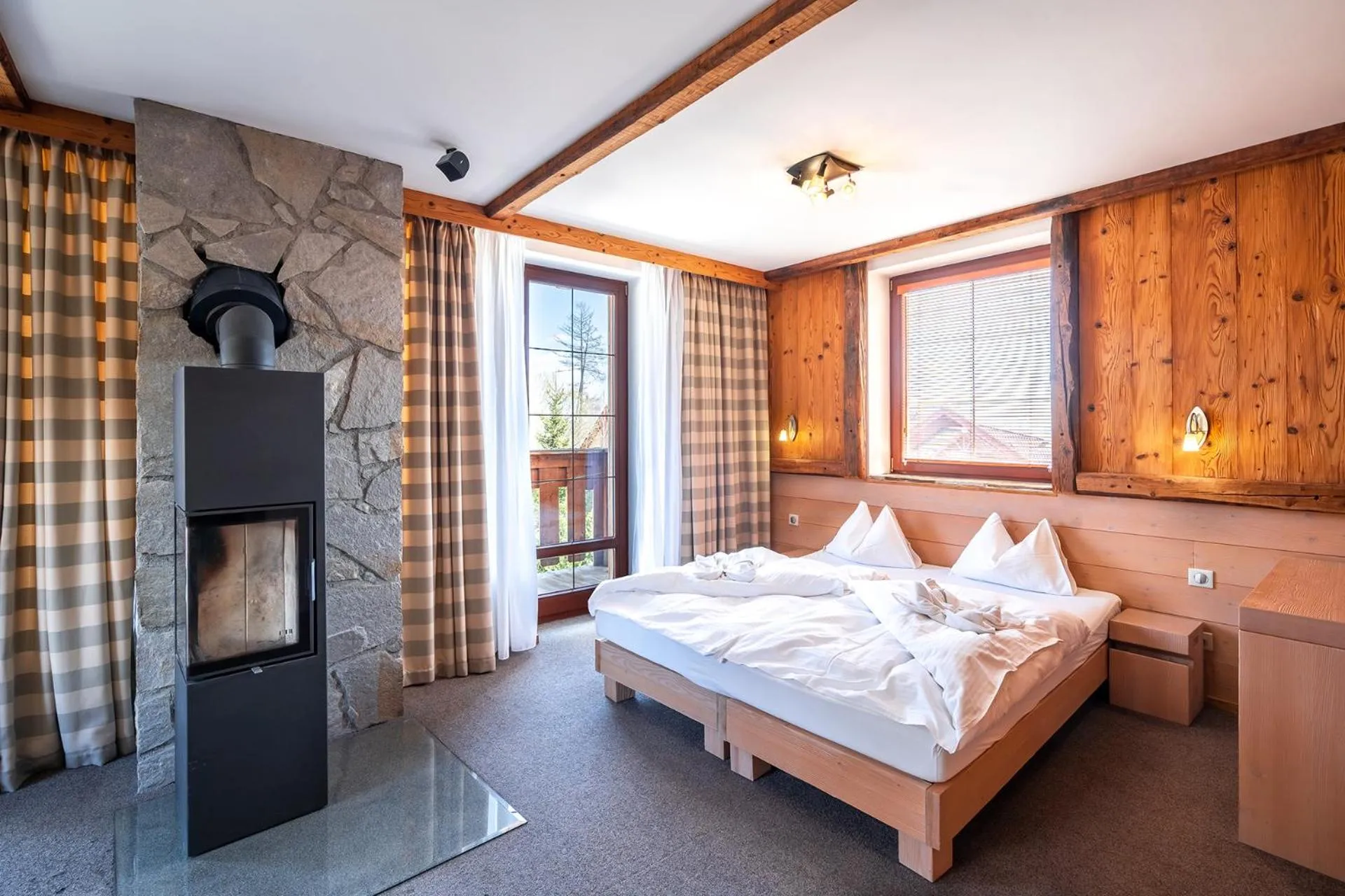 Bed in Kukučka Lomnica - Tatranská Lomnica