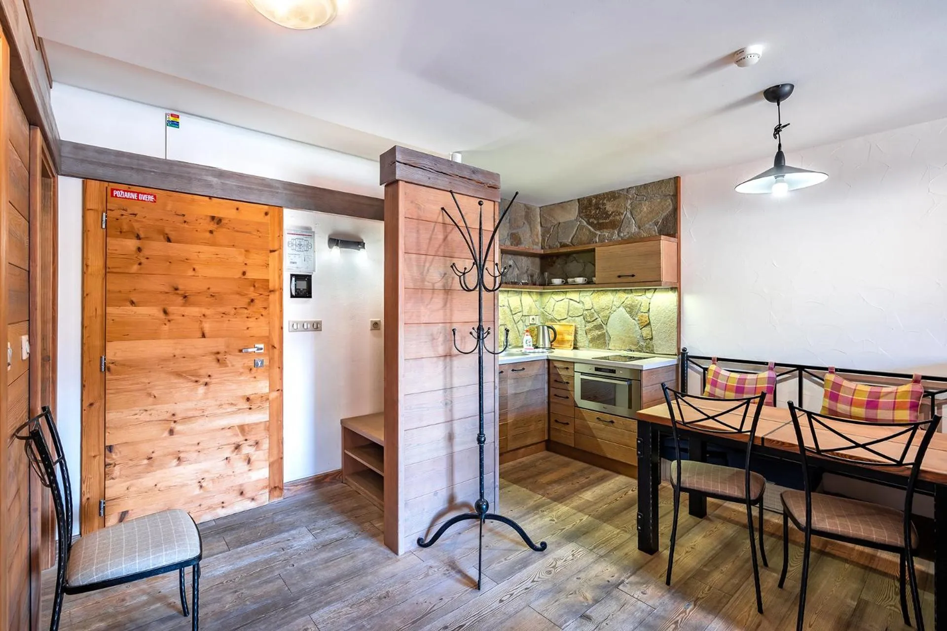 kitchen in Kukučka Lomnica - Tatranská Lomnica