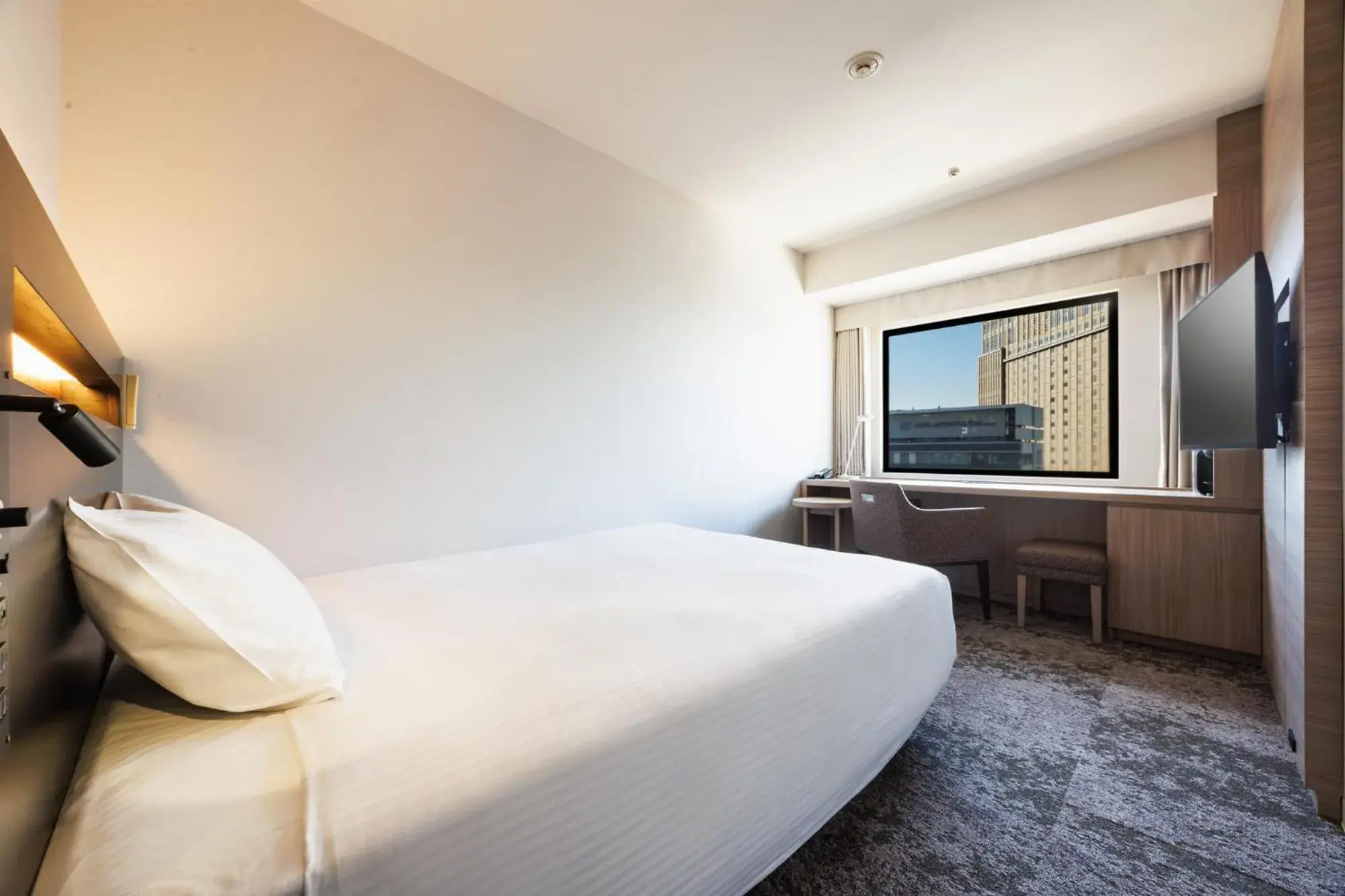 Superior Double Room with Small Double Bed - Non-Smoking in Kawasaki Nikko Hotel Superior Double Room with Small Double Bed - Non-Smoking in Kawasaki Nikko Hotel