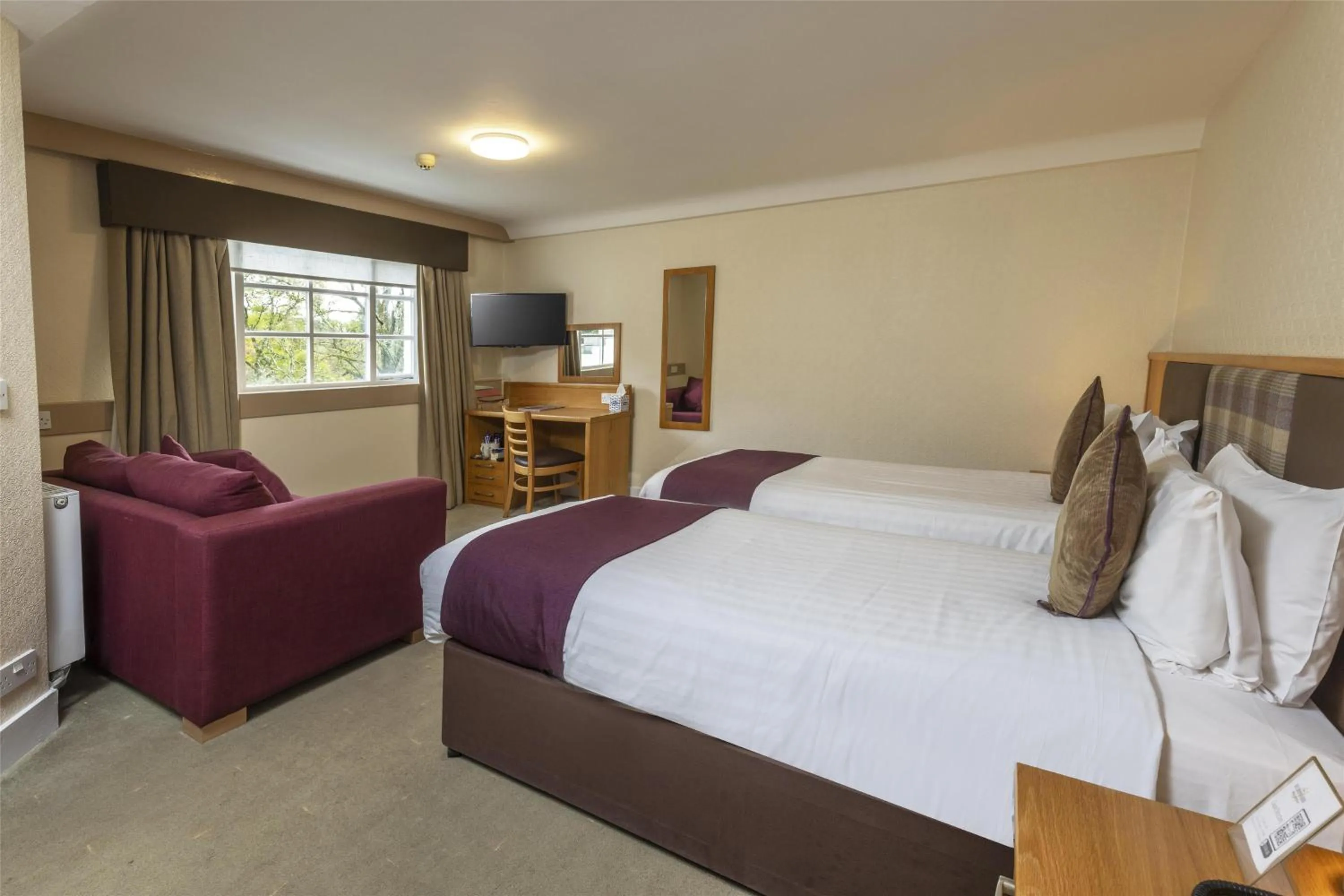 Bedroom, Bed in Buchanan Arms Hotel & Leisure, Sure Hotel Collection