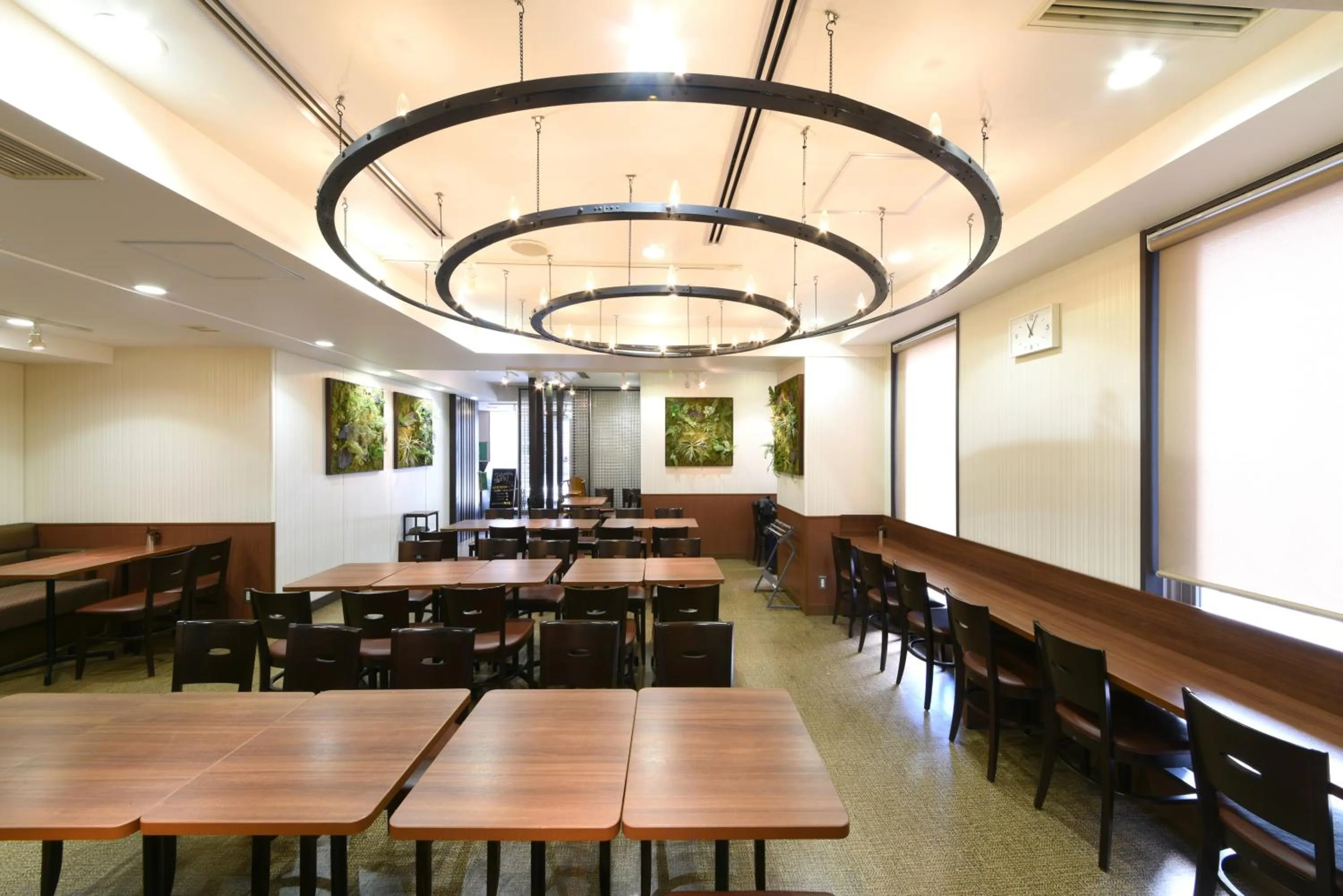 Restaurant/places to eat in Vessel Inn Hakata Nakasu