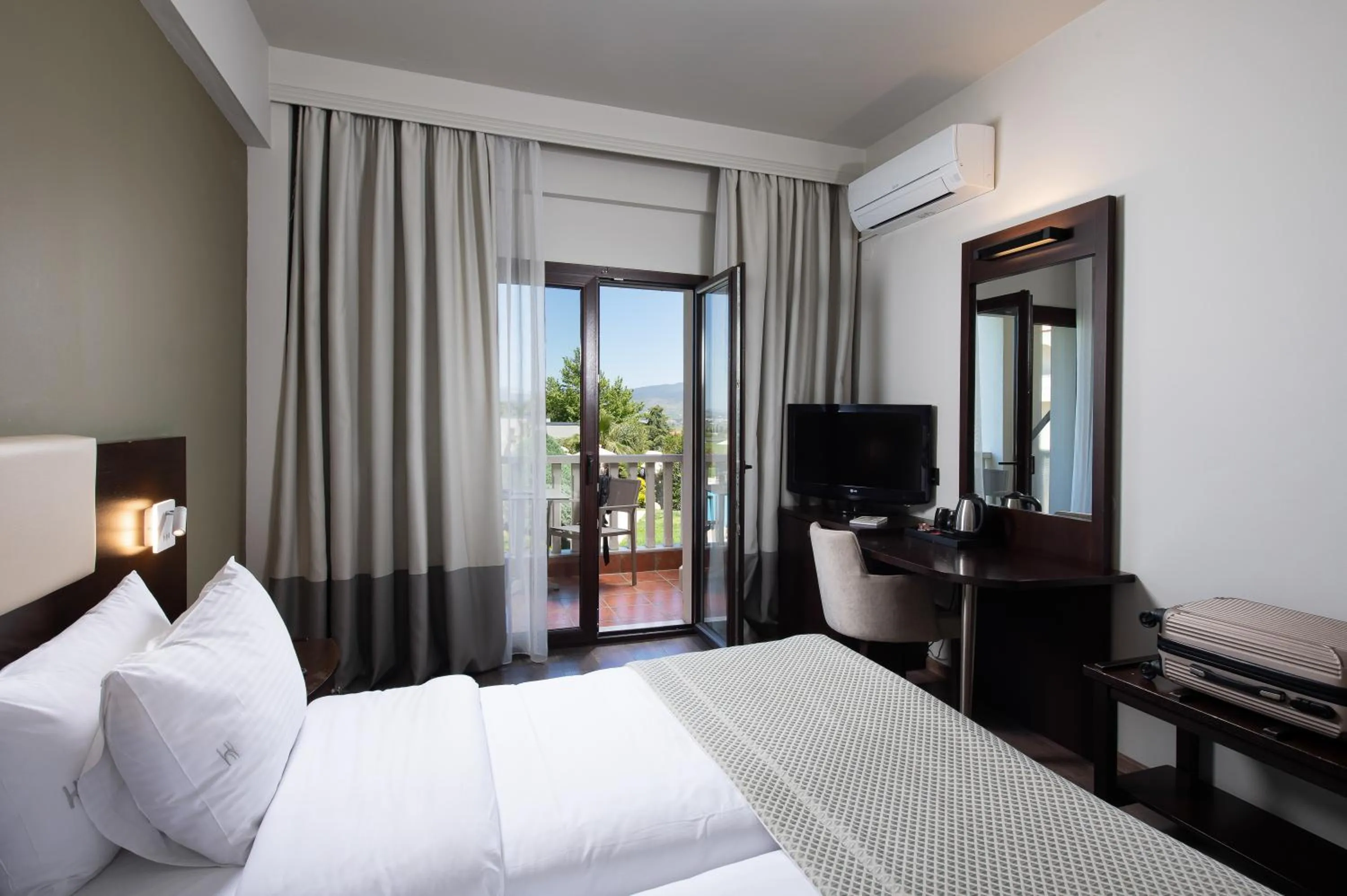 Bed in Heaven Hotel Thessaloniki Airport