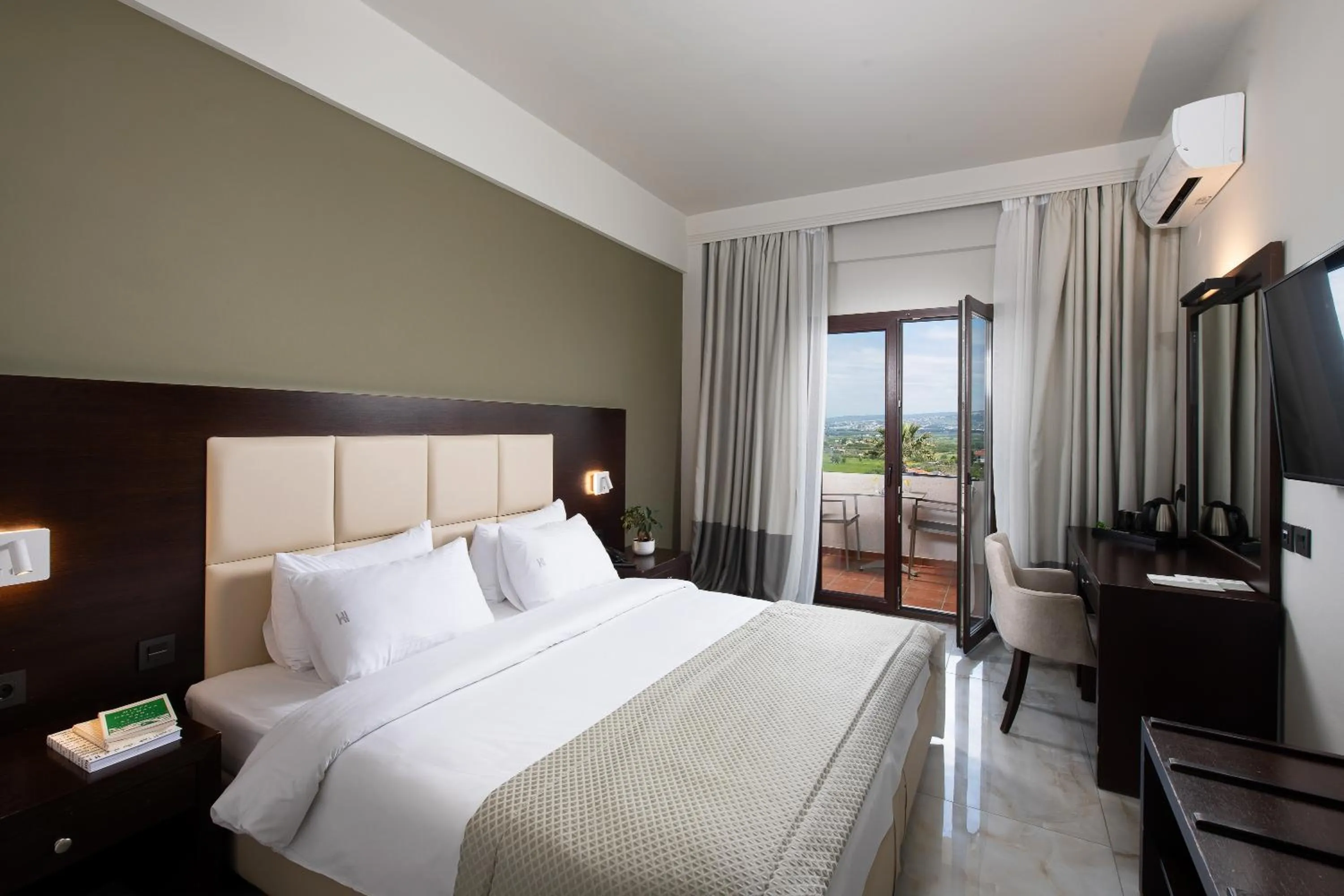 Bed in Heaven Hotel Thessaloniki Airport