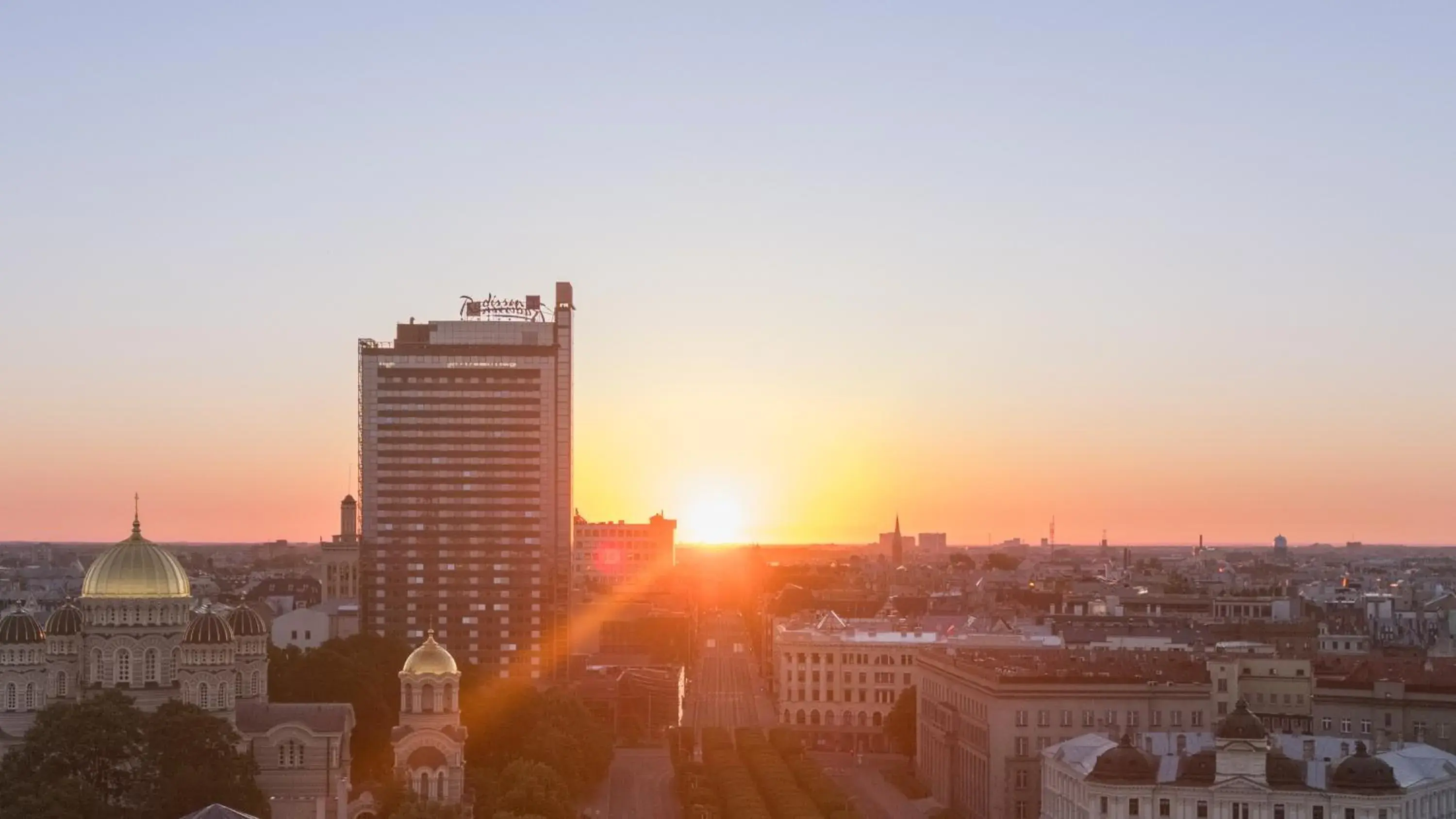 Facade/entrance in Radisson Blu Latvija Conference & Spa Hotel, Riga Facade/entrance in Radisson Blu Latvija Conference & Spa Hotel, Riga