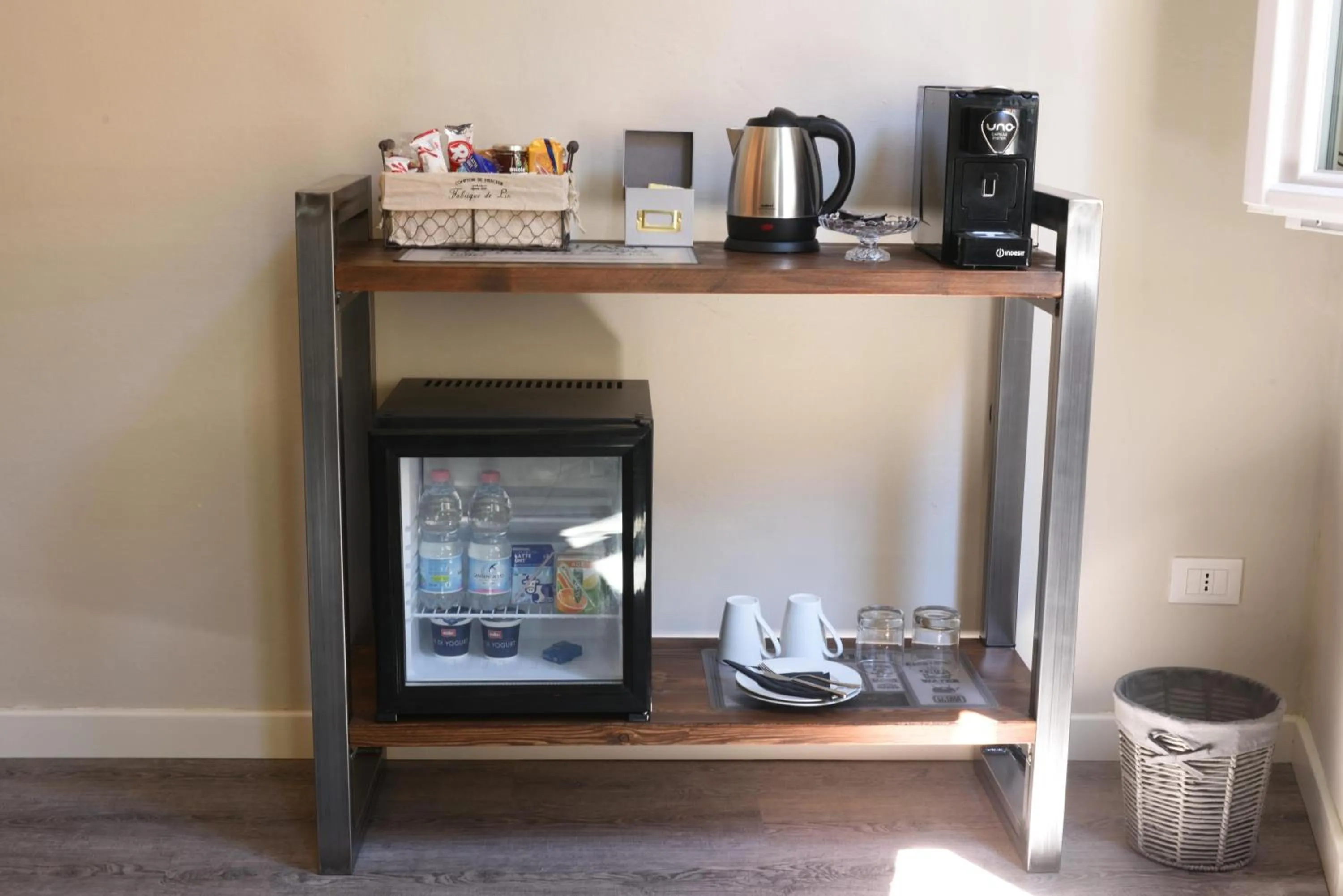 Steam House Room & Breakfast