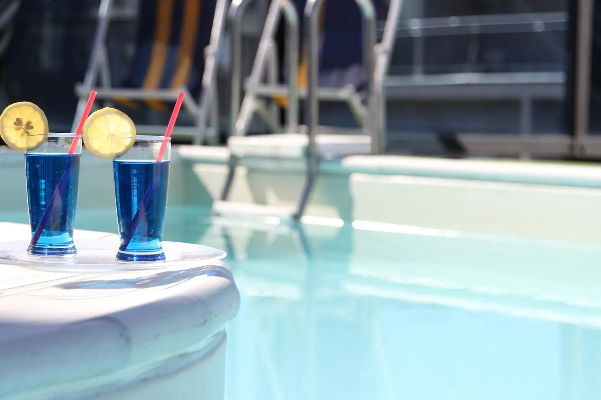 Pool view in Hotel Caesar