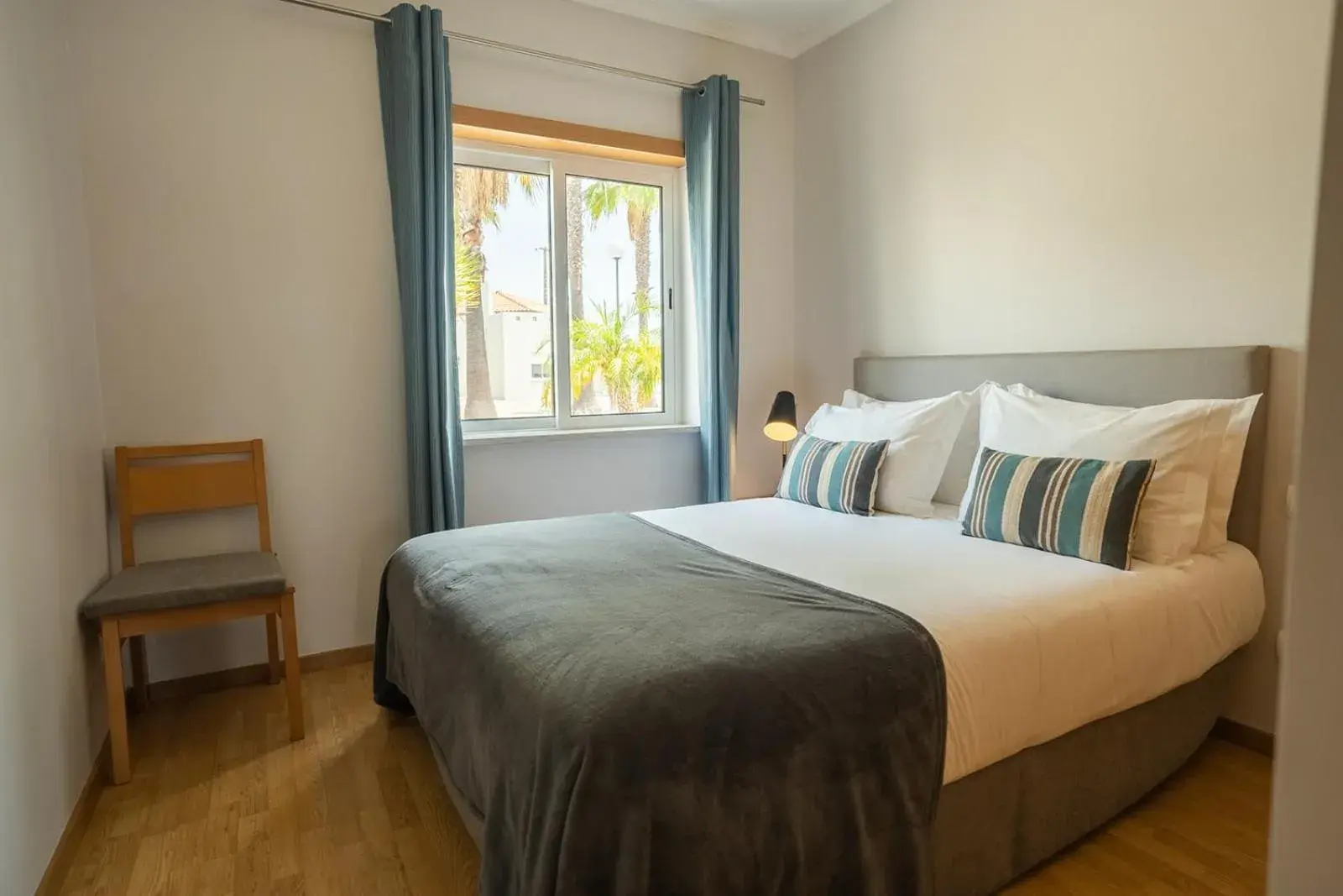 One-Bedroom Apartment in Placid Village One-Bedroom Apartment in Placid Village