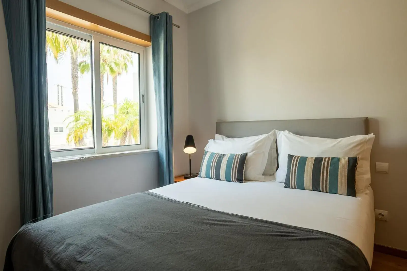 One-Bedroom Apartment in Placid Village One-Bedroom Apartment in Placid Village