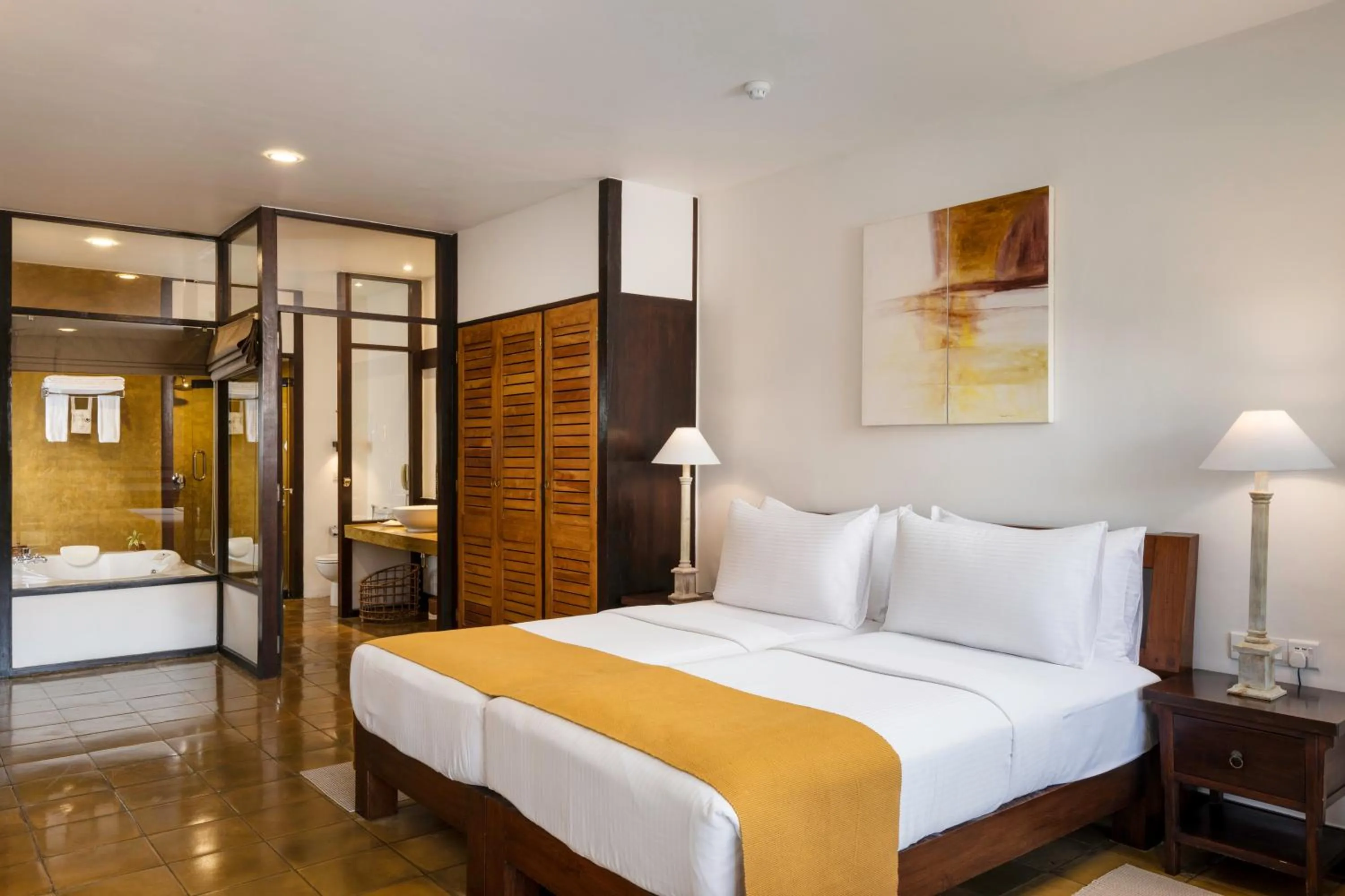 Bed in Jetwing Beach