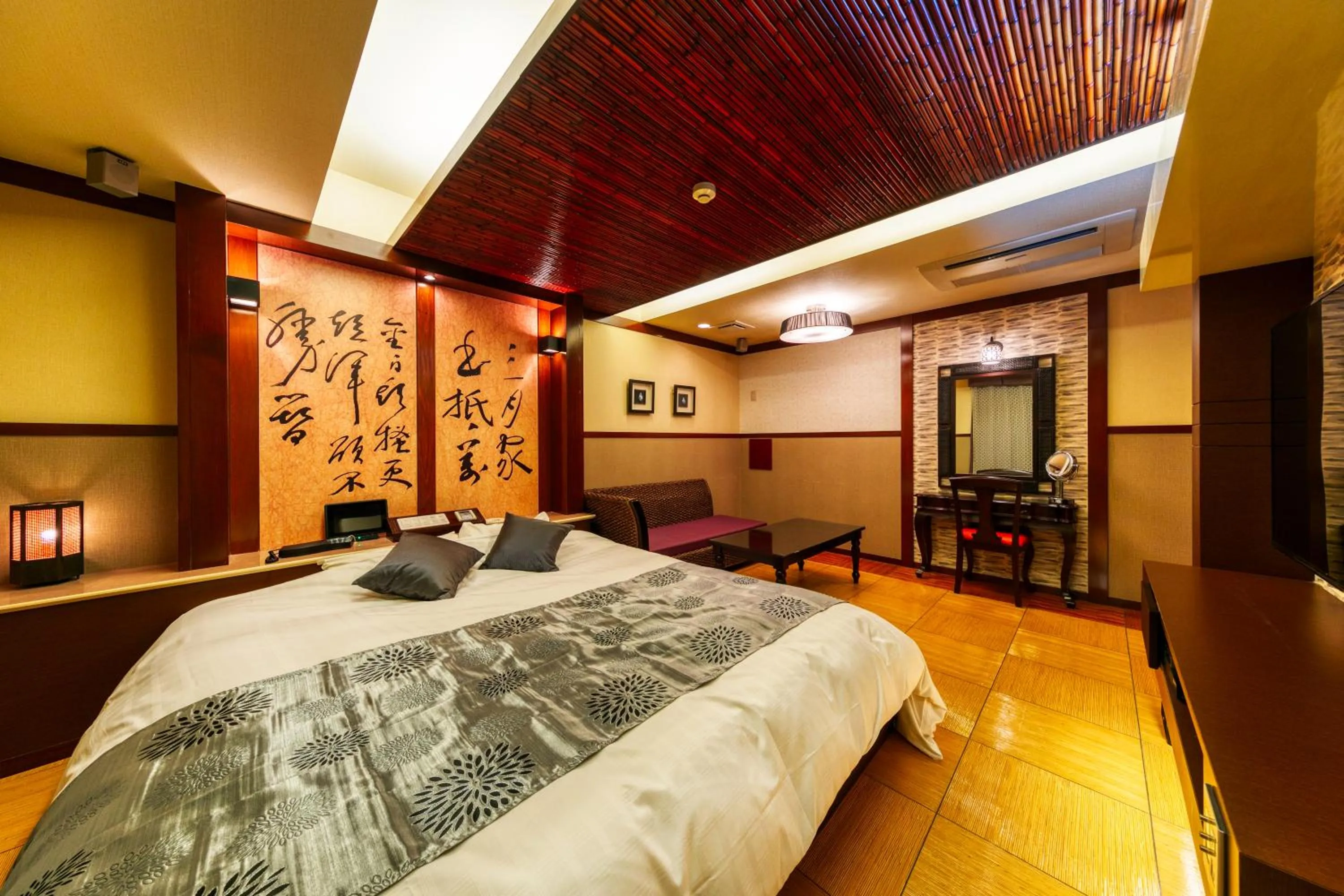 Bed in Hotel Lotus Otsu (Adult Only)