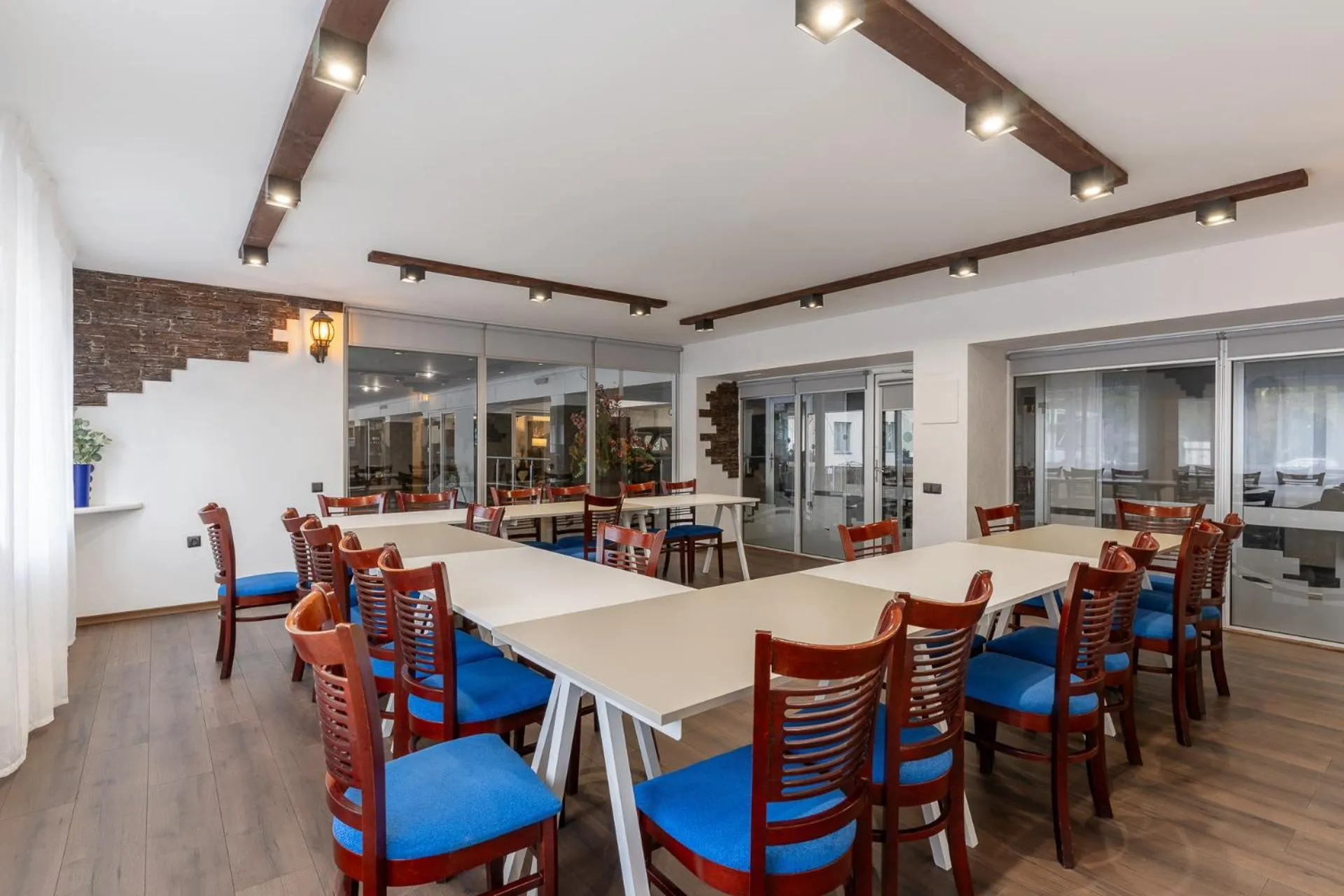 Meeting/conference room in Apart Hotel Tomo FREE PARKING