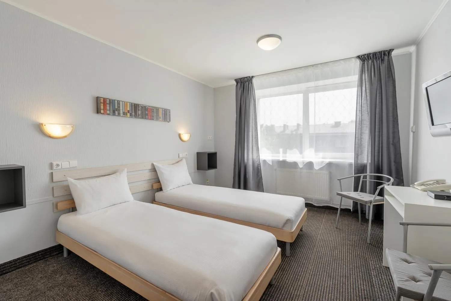 Photo of the whole room, Bed in Apart Hotel Tomo FREE PARKING