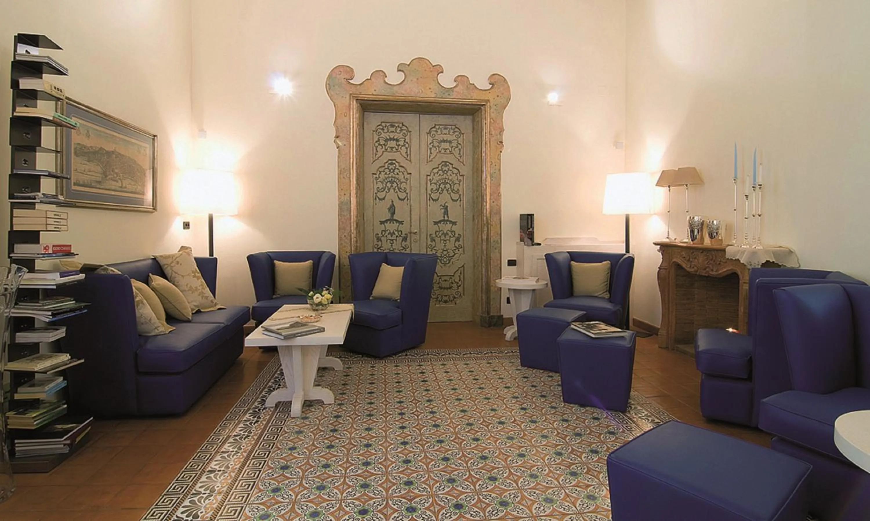 Communal lounge/ TV room in Maison Tofani