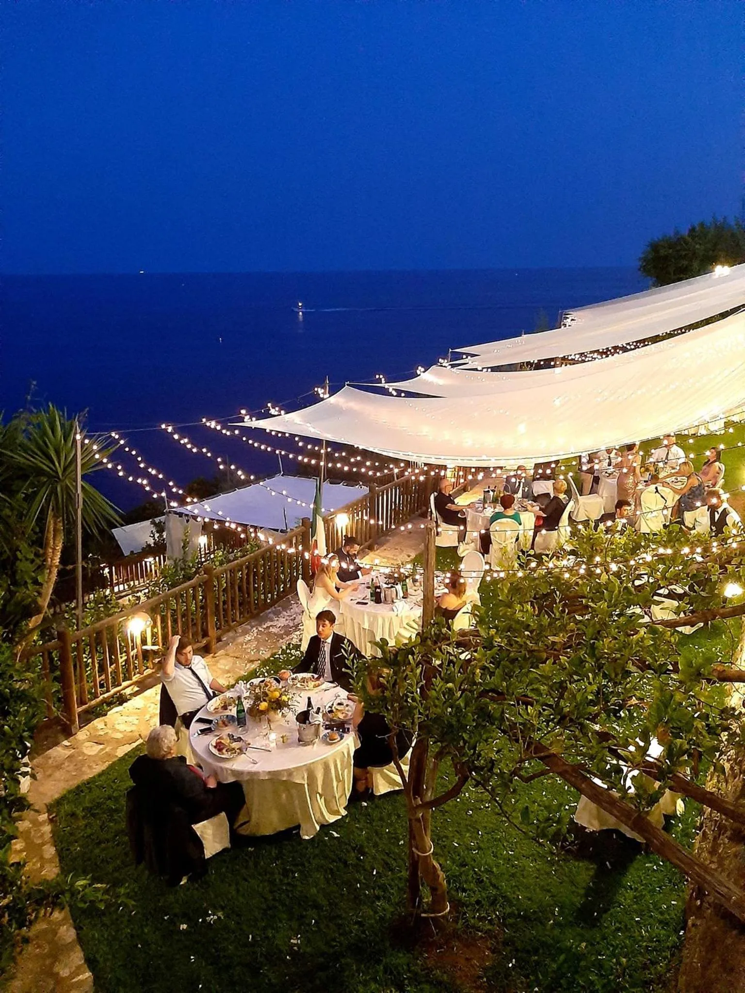 Restaurant/places to eat in Hotel Costa Diva