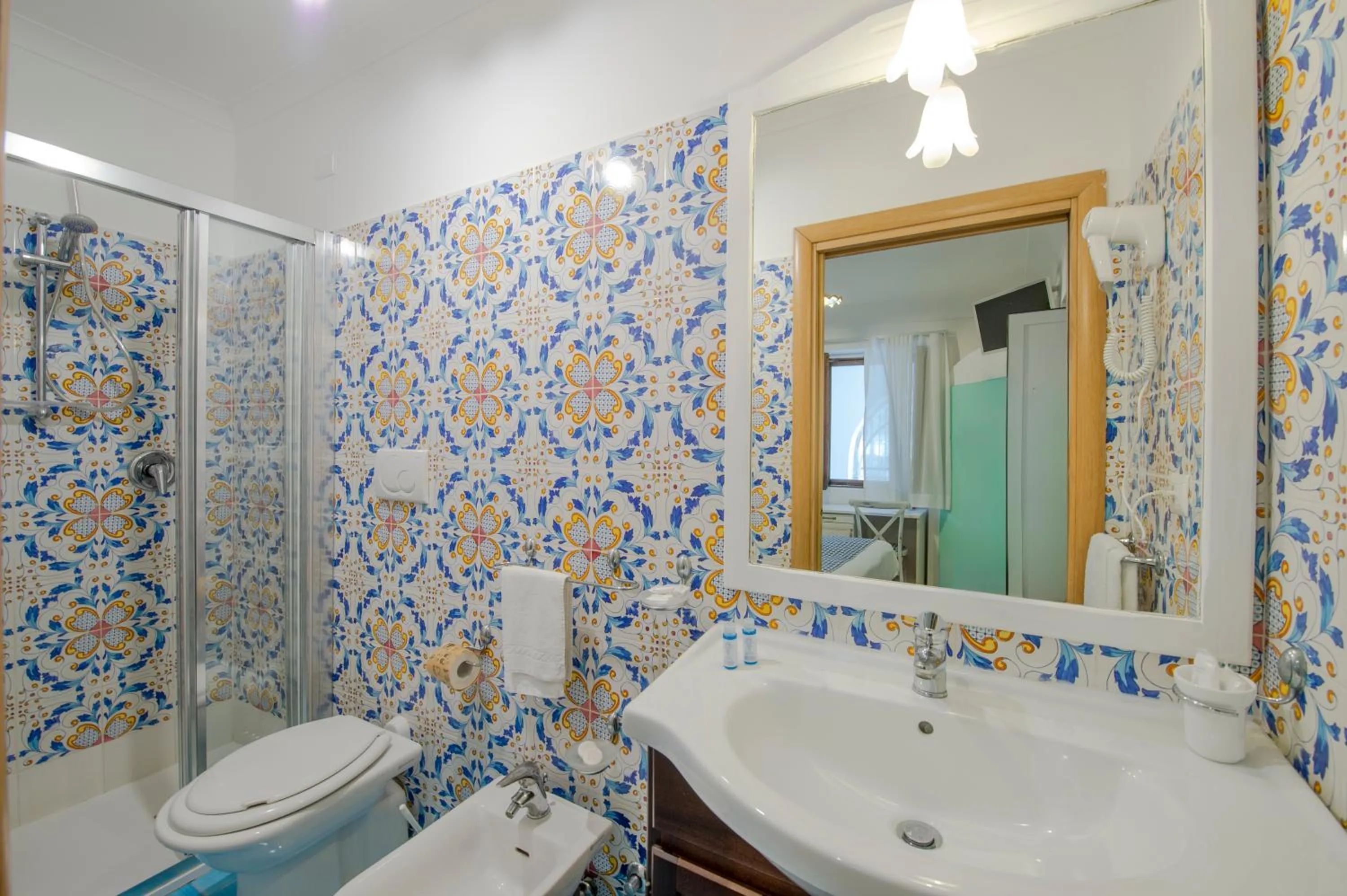 Shower in Hotel Costa Diva